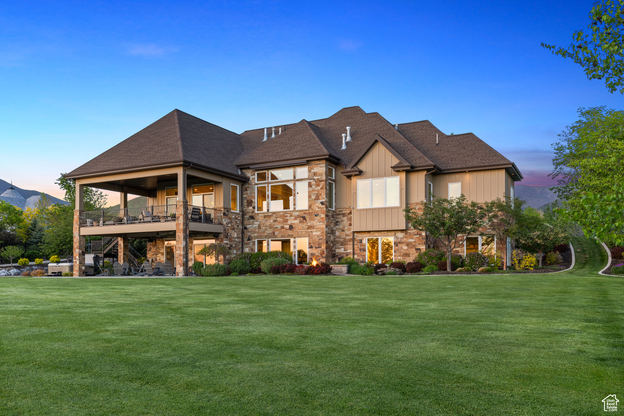 WOOD ESTATES - Residential