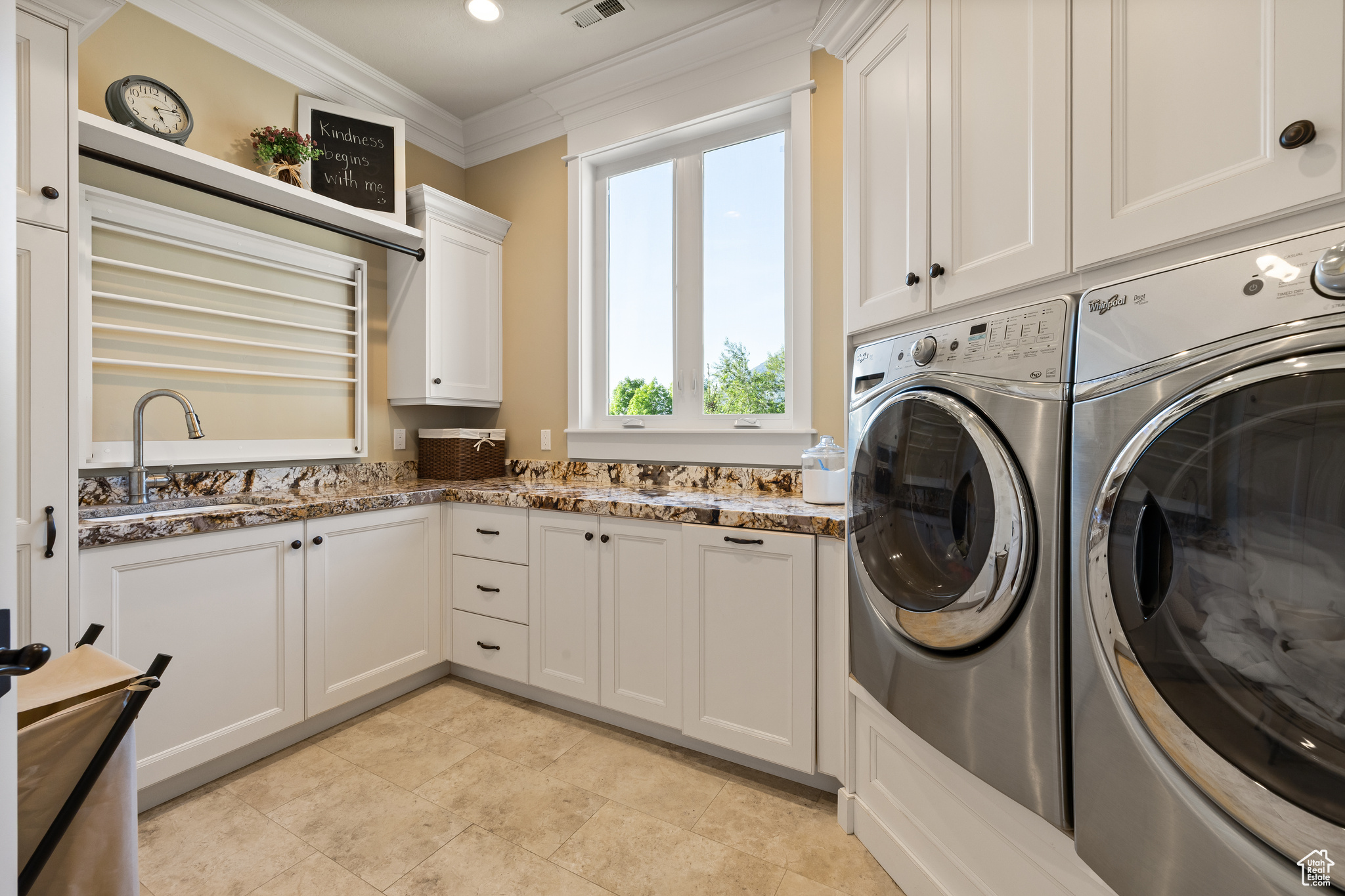 1515 E Maple St, Mapleton, Utah image 30