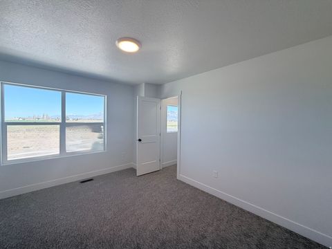 Tiny photo for 3801 W 1625 S #425, Taylor, UT 84401 (MLS # 2144885)