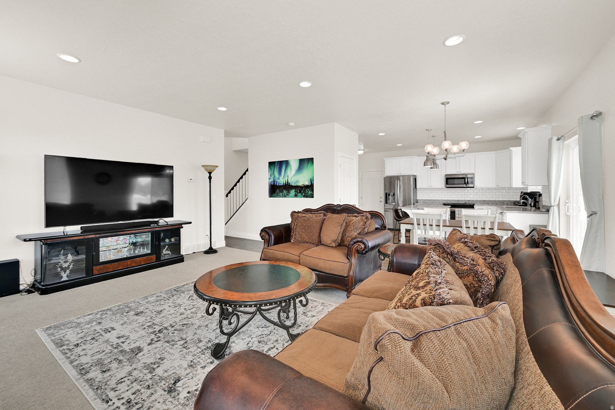 LAURELWOOD LANE - Residential