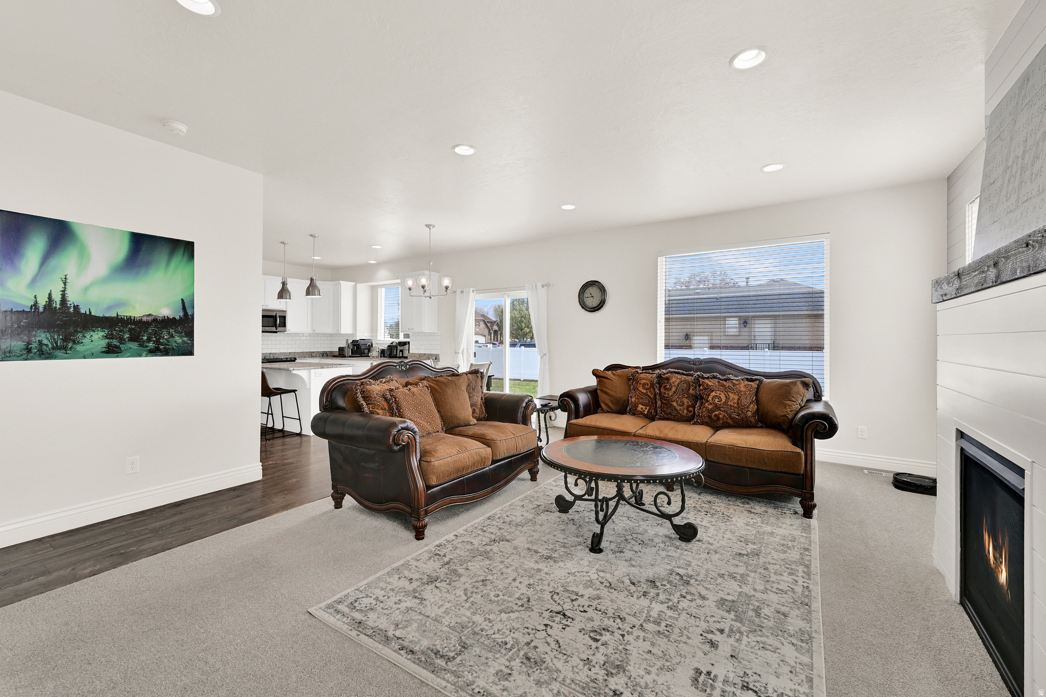 LAURELWOOD LANE - Residential