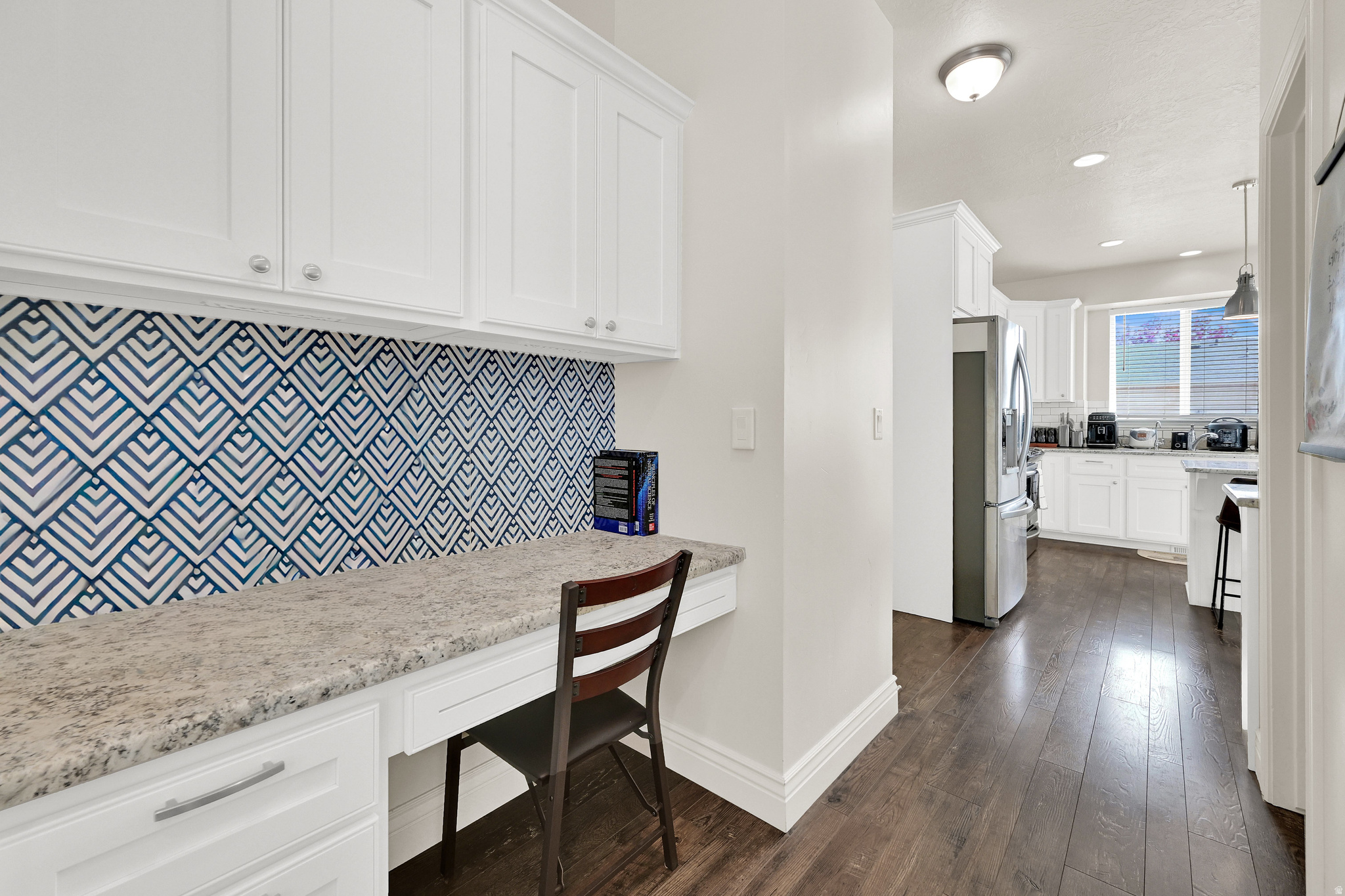 LAURELWOOD LANE - Residential