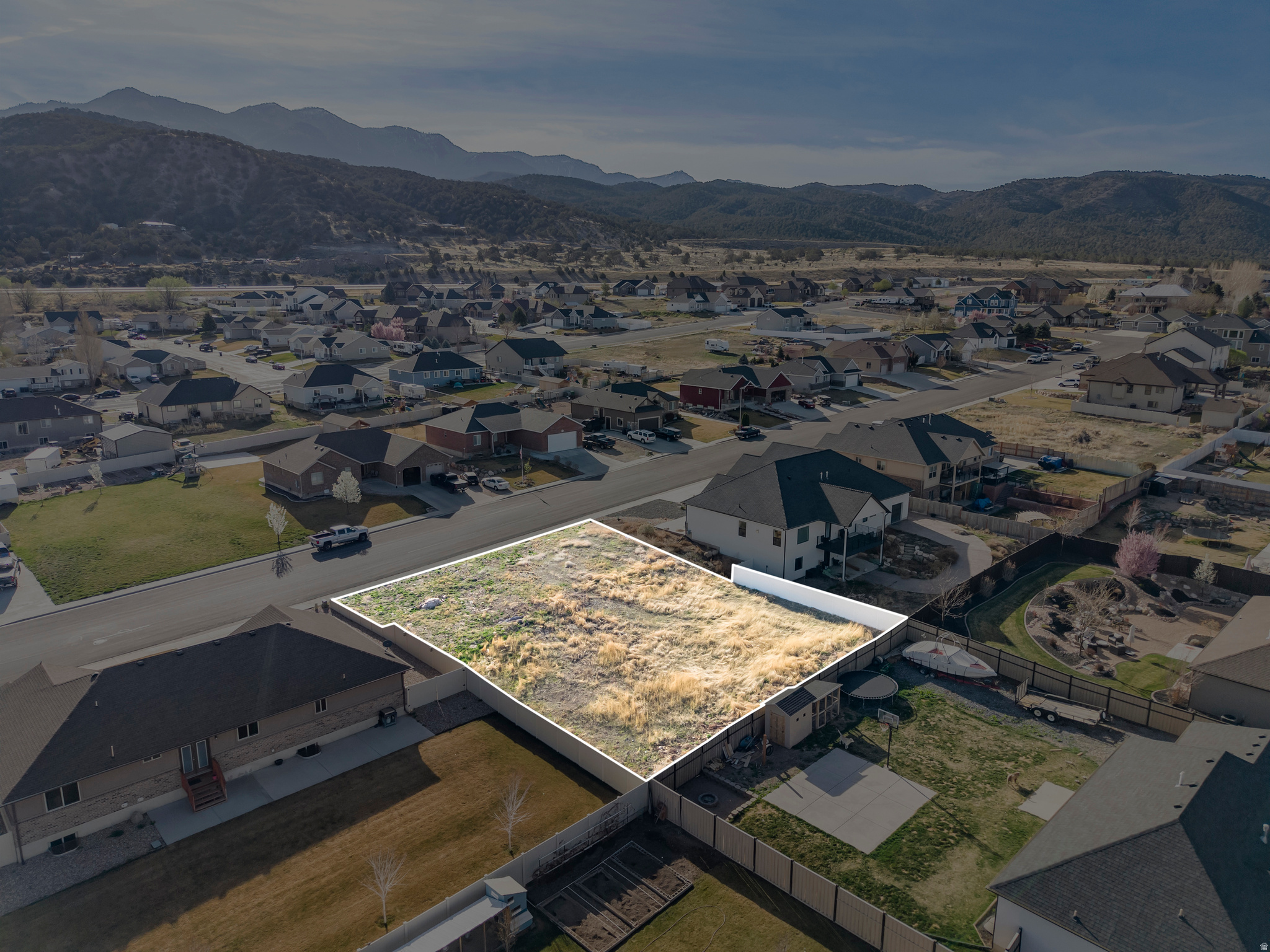 COVINGTON RIDGE ESTATES - Land