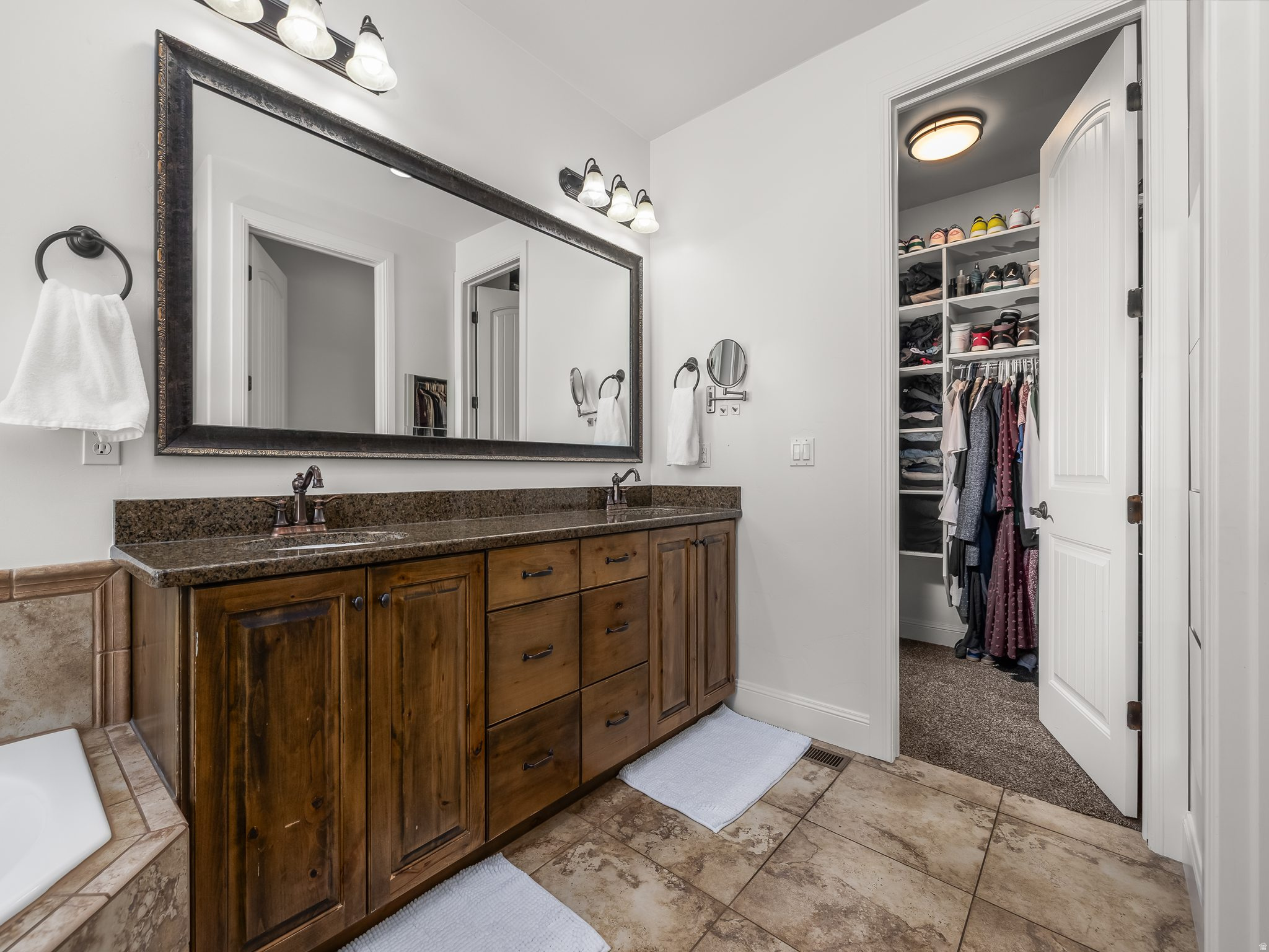 DAIRY VIEW ESTATES - Residential