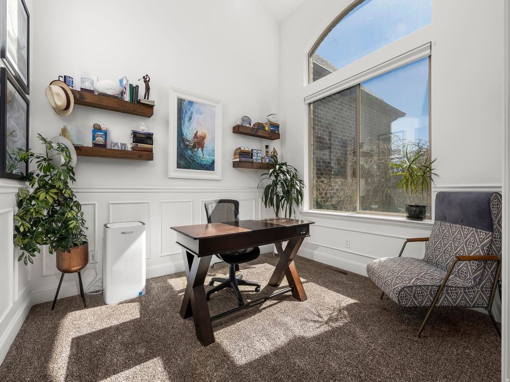 Photo of 1635 E 1060 N, Lehi, UT 84043 (MLS # 2142486)