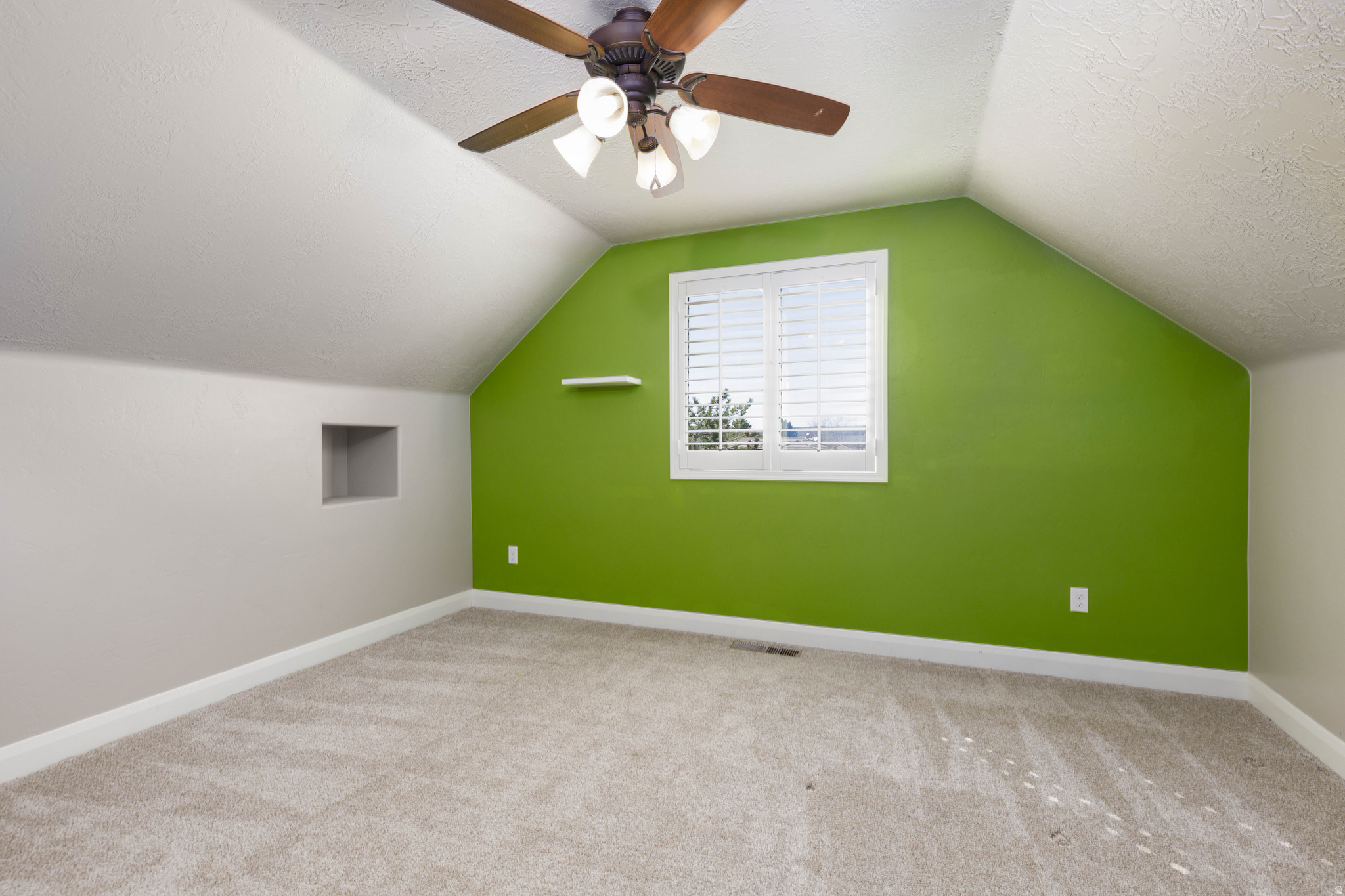 CANYON TRAILS @ DAMMERON VALLEY PH 2 - Residential