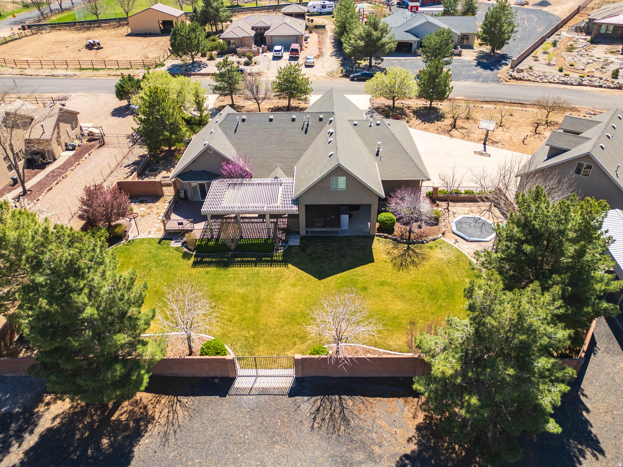 CANYON TRAILS @ DAMMERON VALLEY PH 2 - Residential