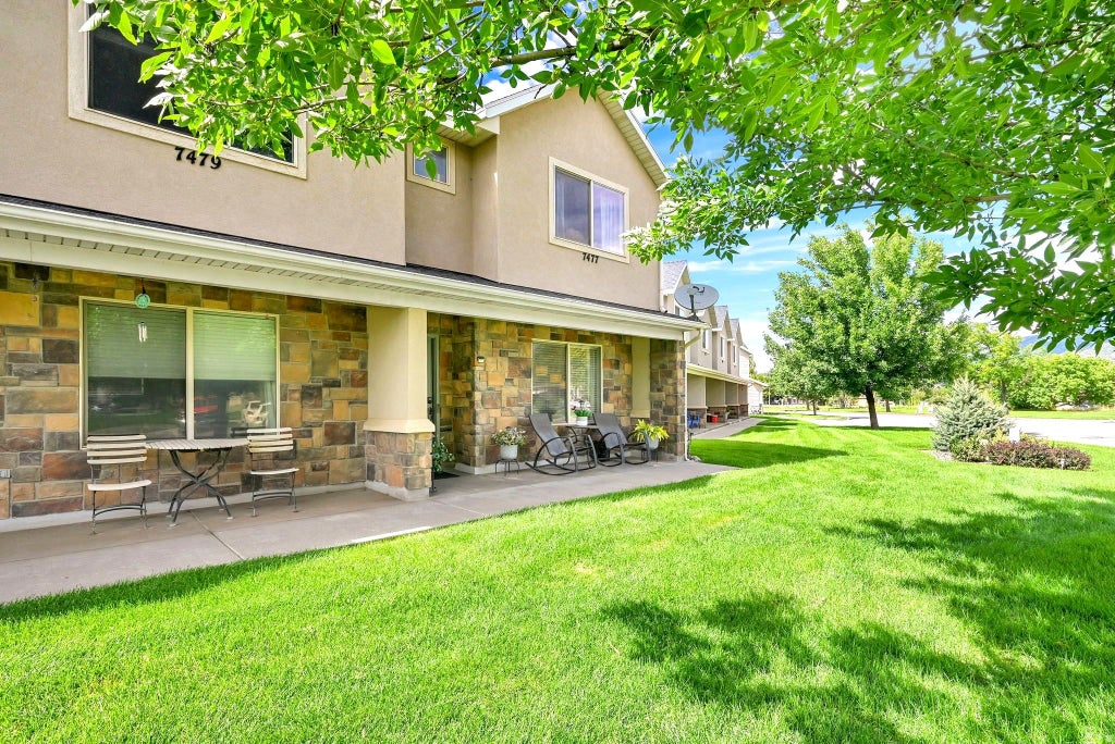 Photo of 7477 S SANDALWOOD DR, South Weber, UT 84405 (MLS # 2183674)