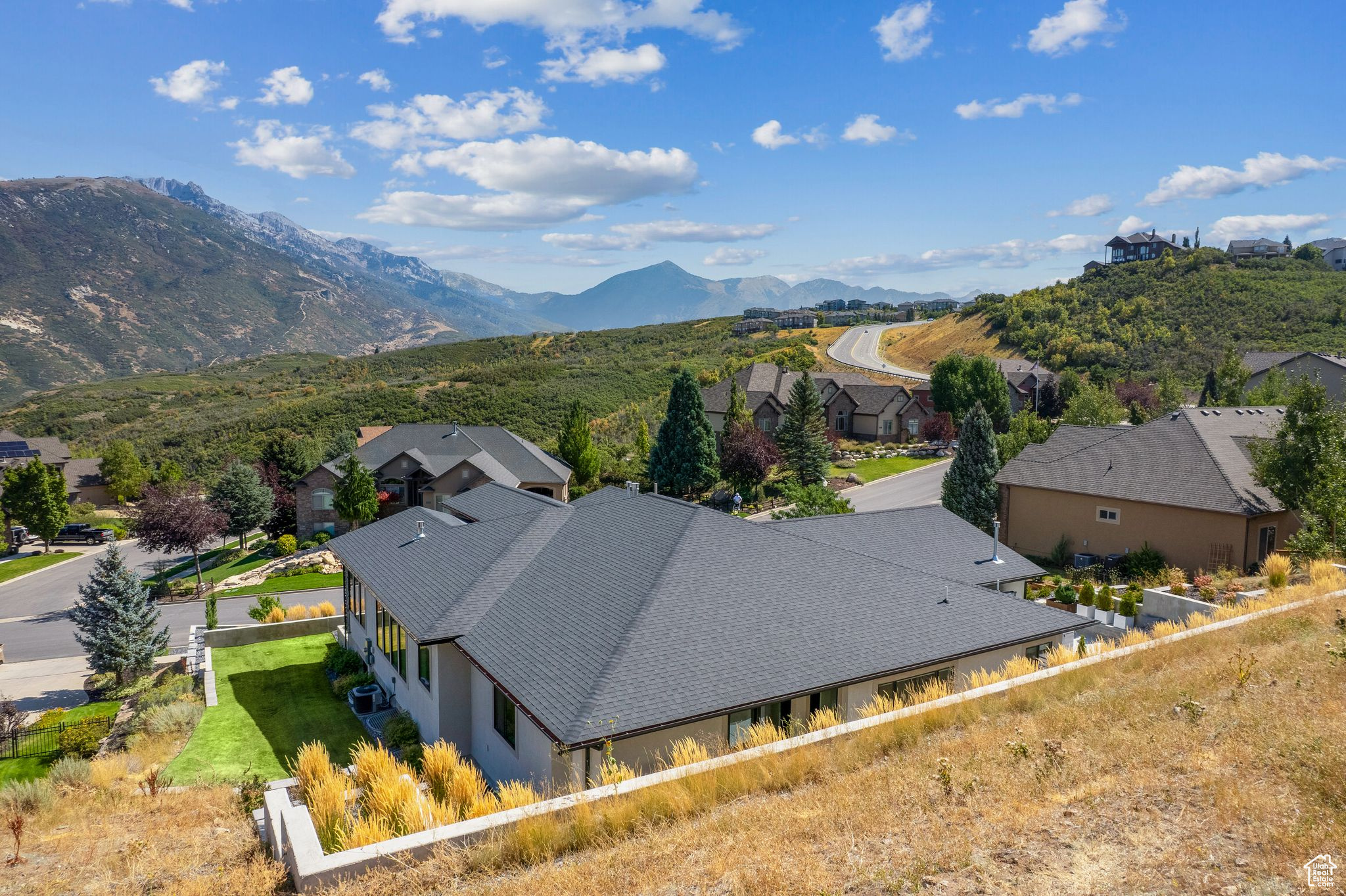 OAK VISTA AT SUNCREST - Residential
