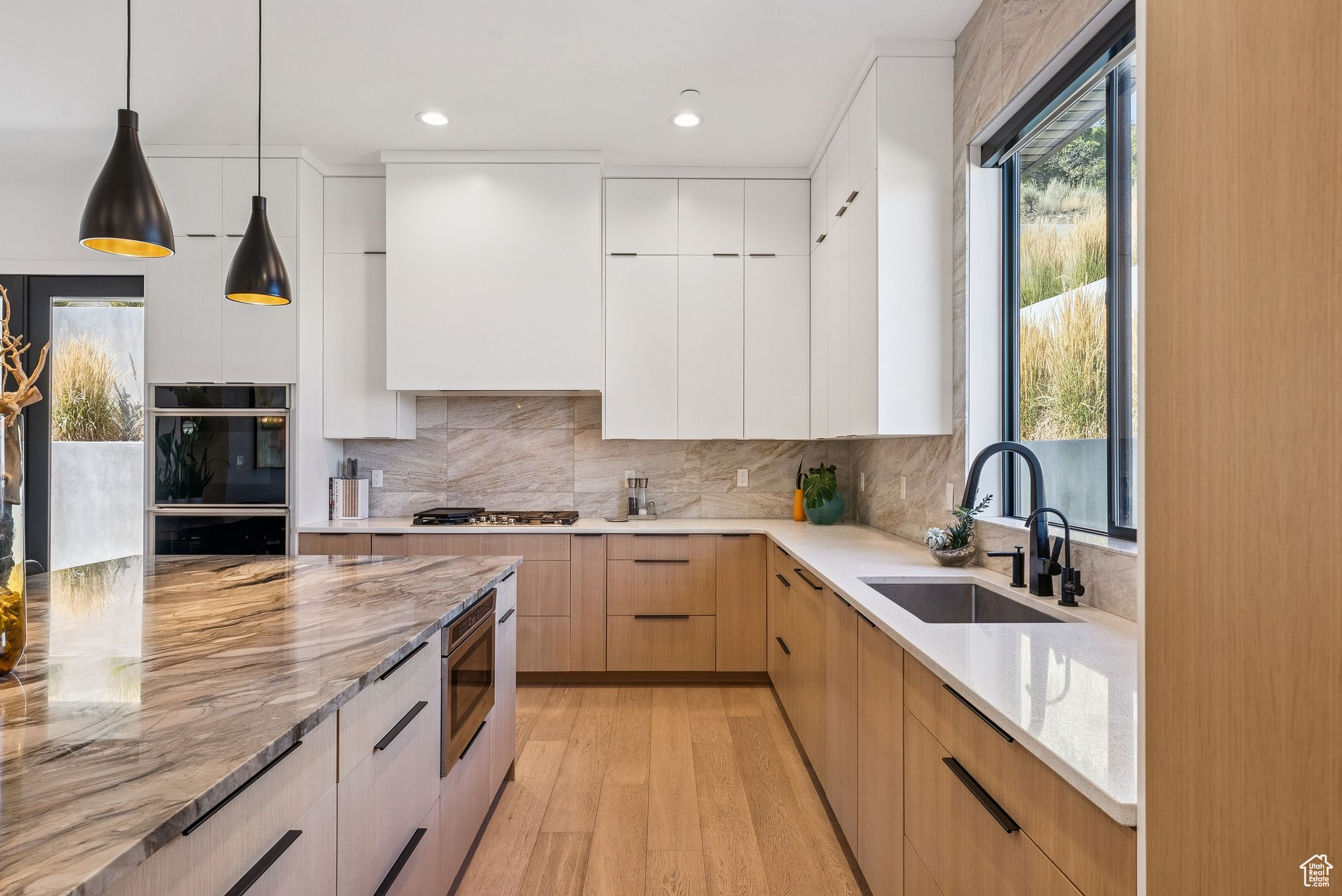 OAK VISTA AT SUNCREST - Residential