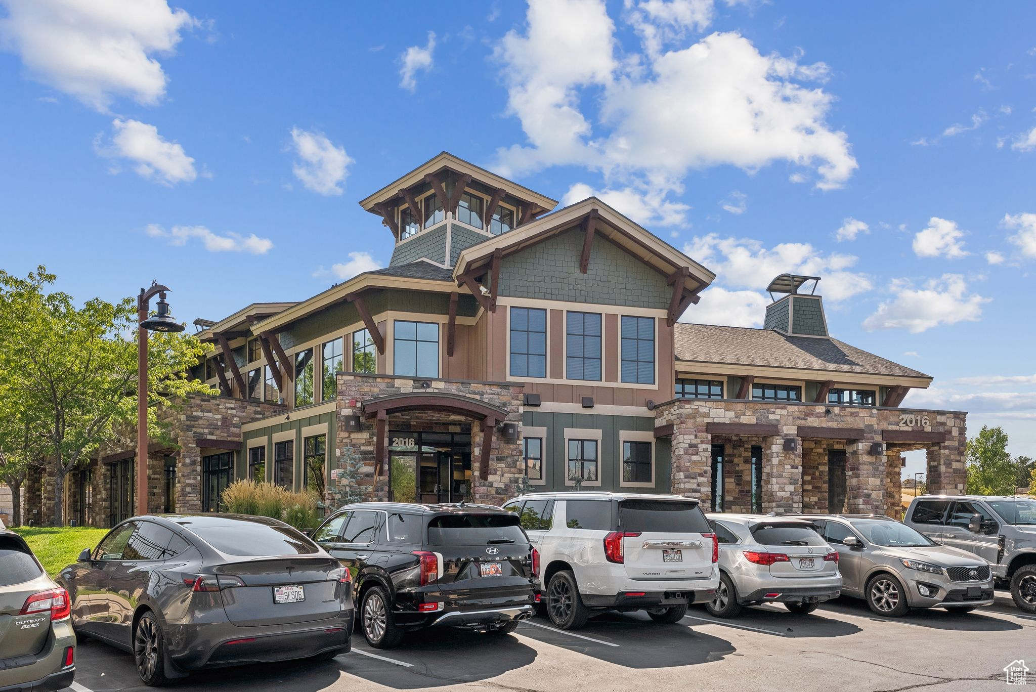 OAK VISTA AT SUNCREST - Residential