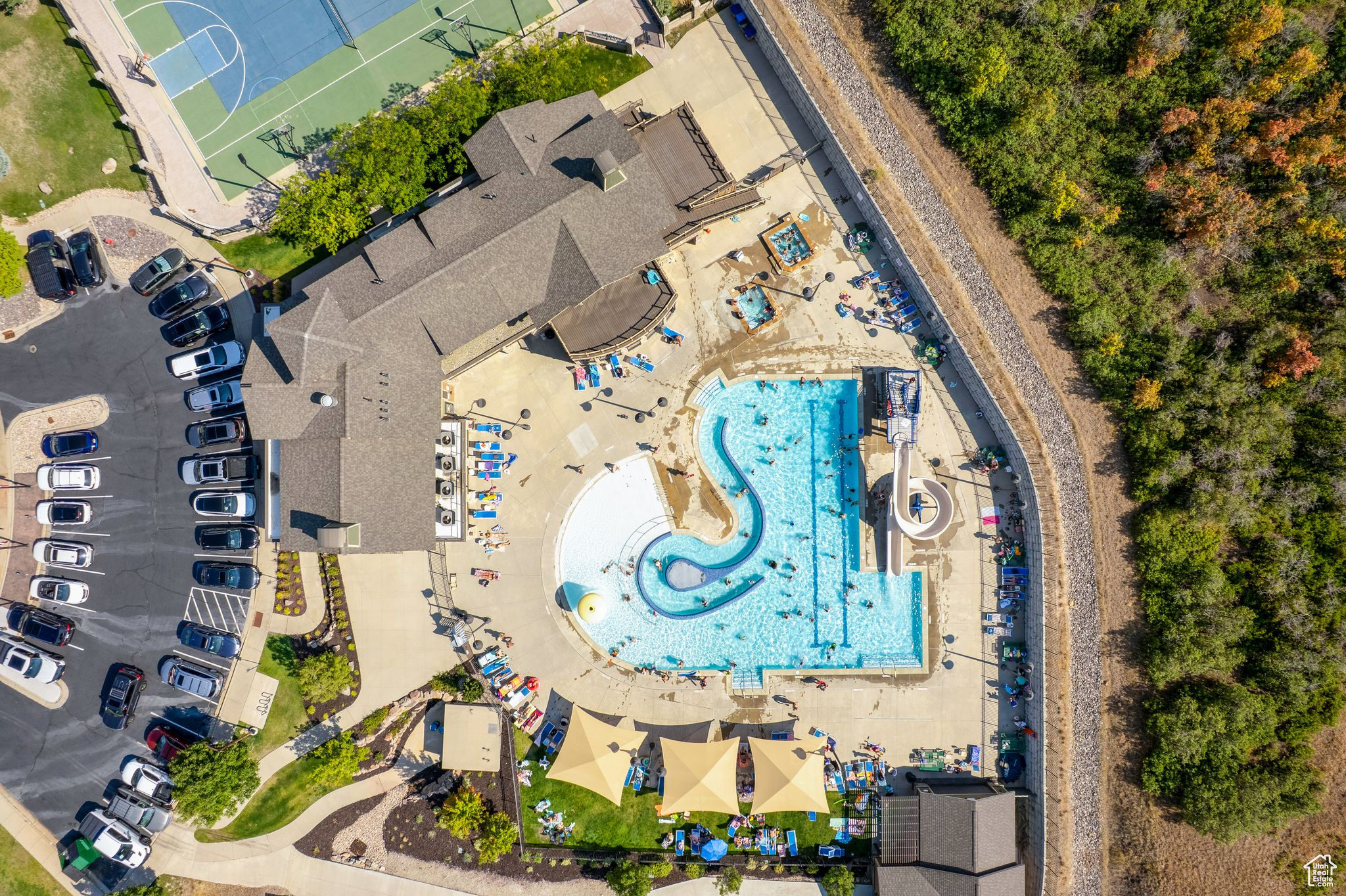 OAK VISTA AT SUNCREST - Residential