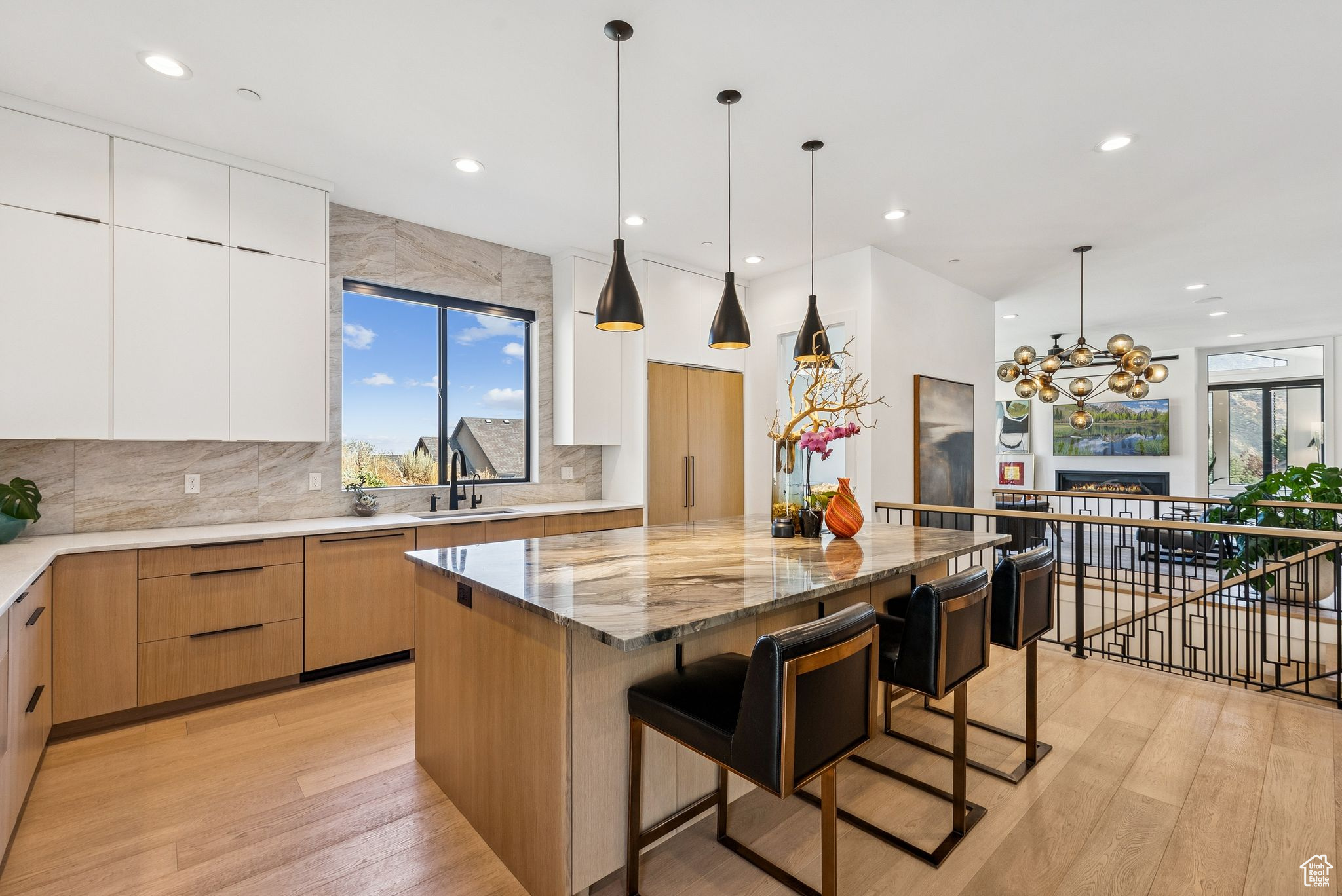 OAK VISTA AT SUNCREST - Residential