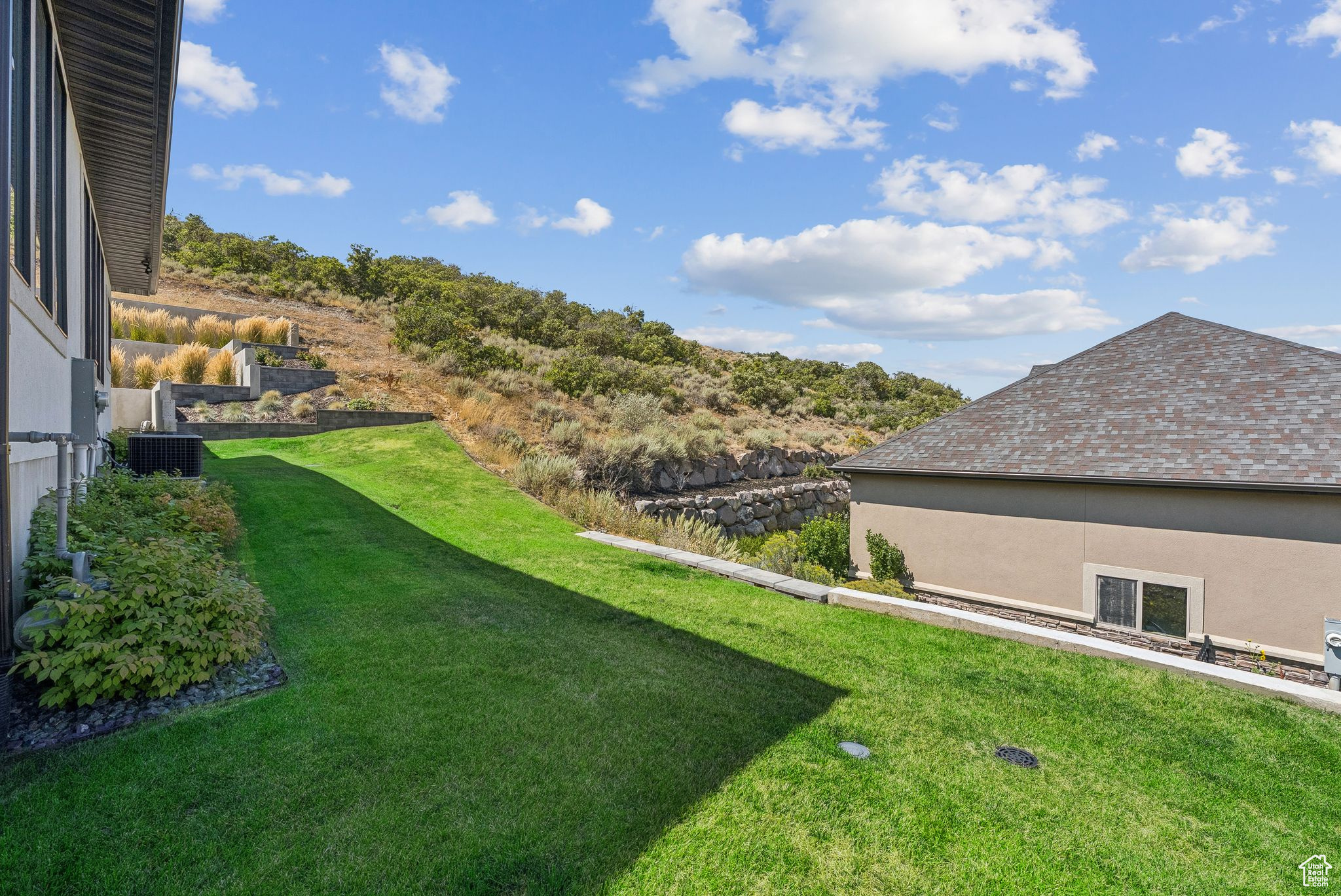 OAK VISTA AT SUNCREST - Residential