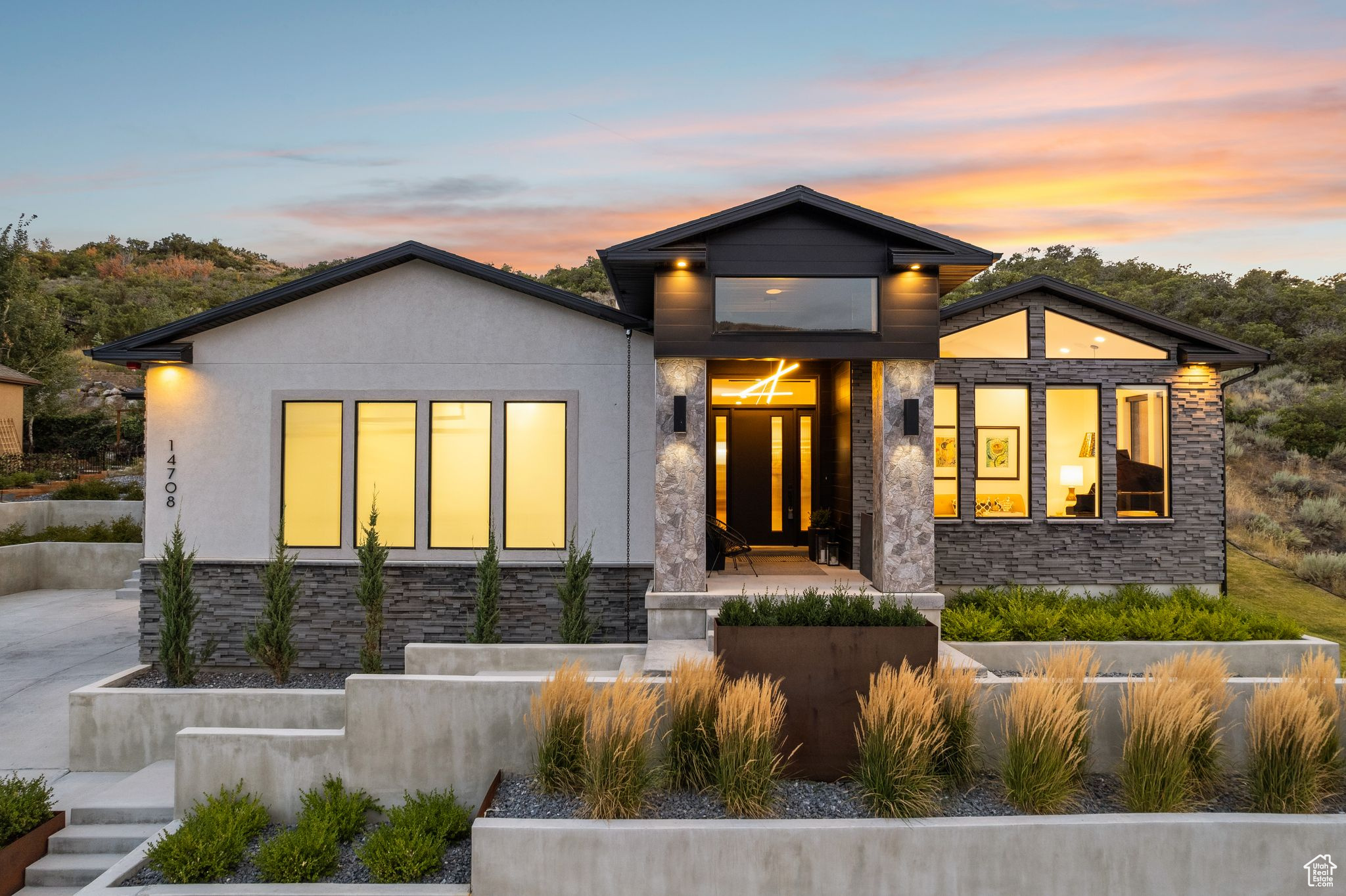 OAK VISTA AT SUNCREST - Residential