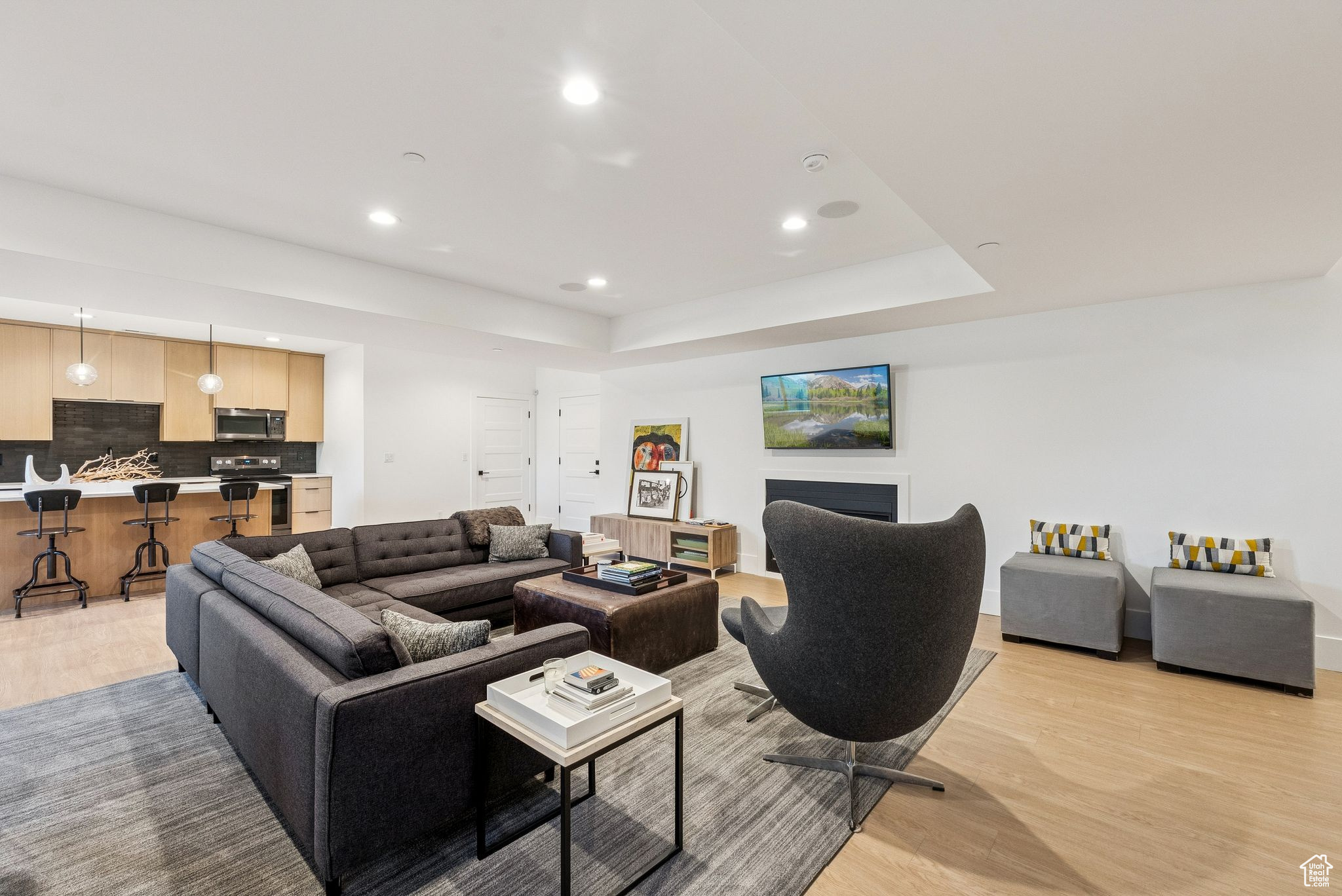 OAK VISTA AT SUNCREST - Residential