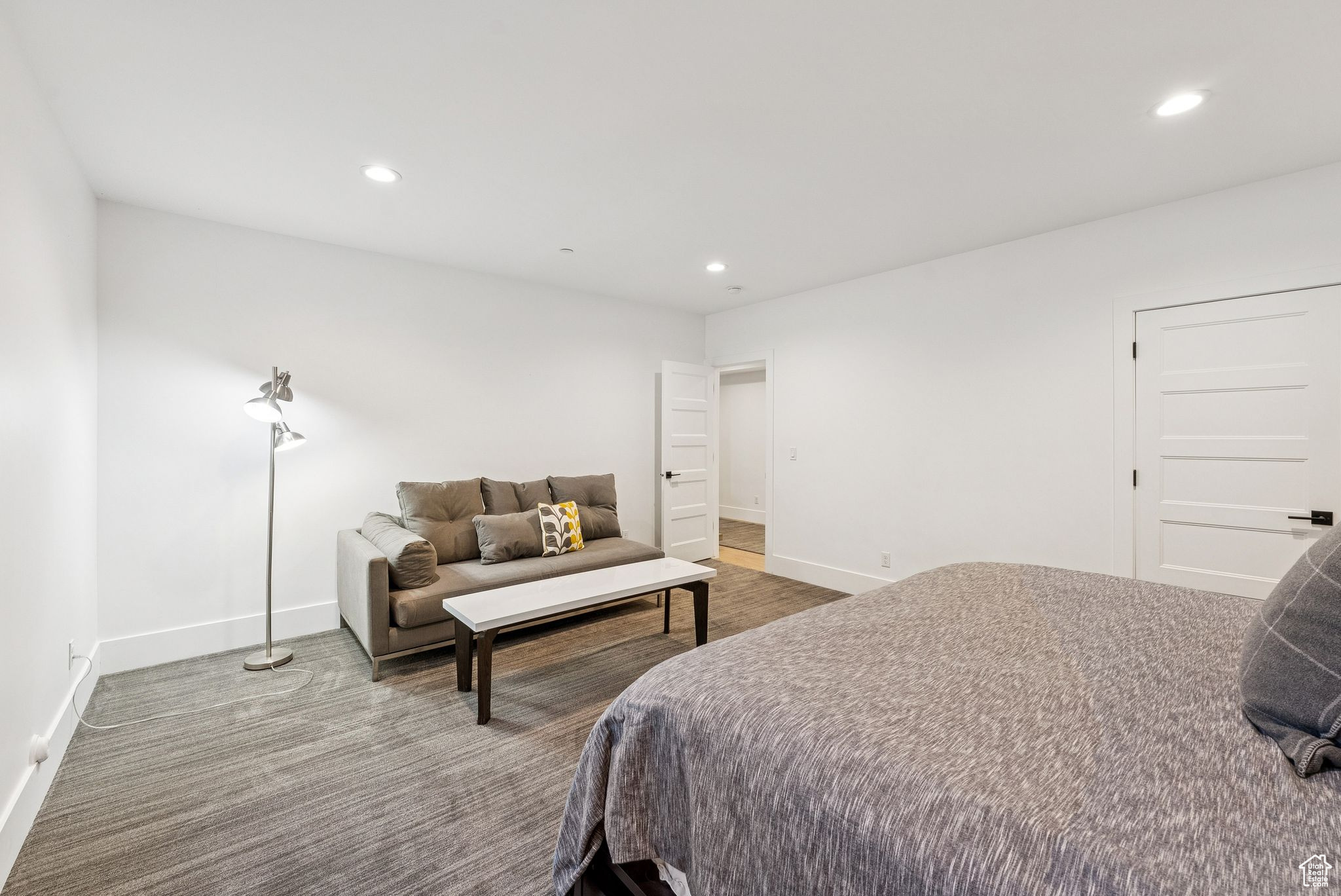 OAK VISTA AT SUNCREST - Residential
