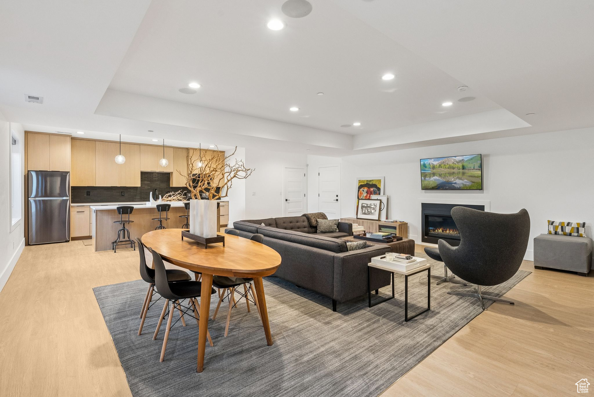 OAK VISTA AT SUNCREST - Residential