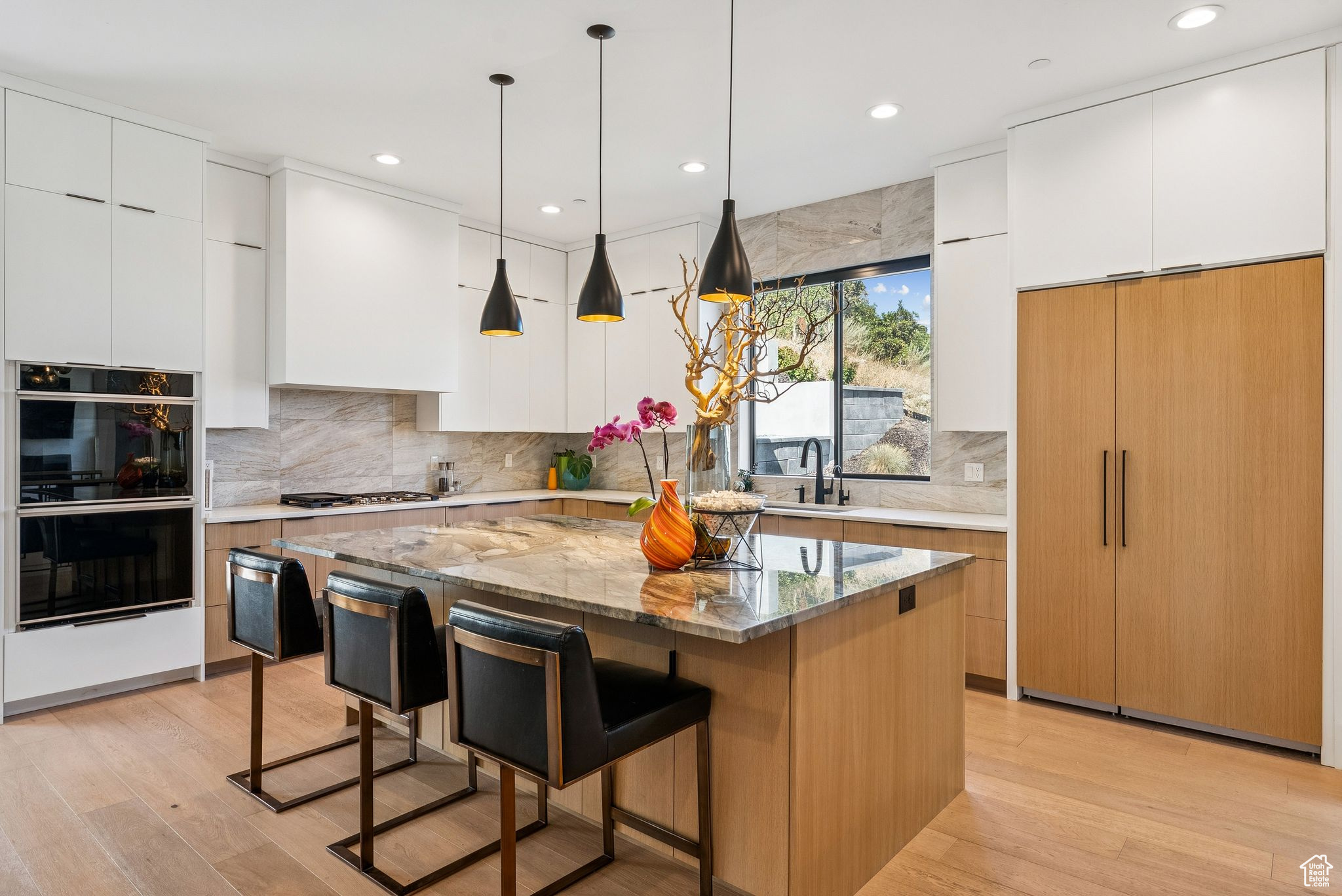 OAK VISTA AT SUNCREST - Residential