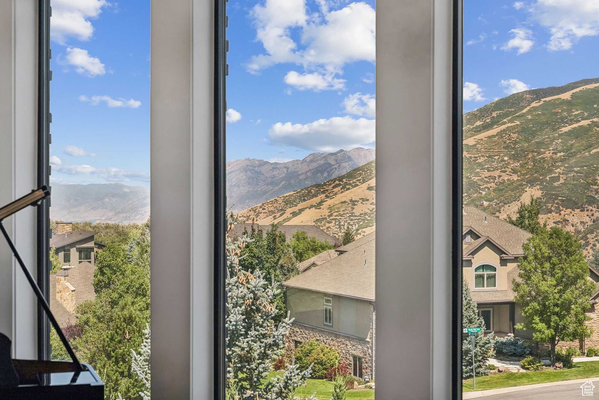 OAK VISTA AT SUNCREST - Residential