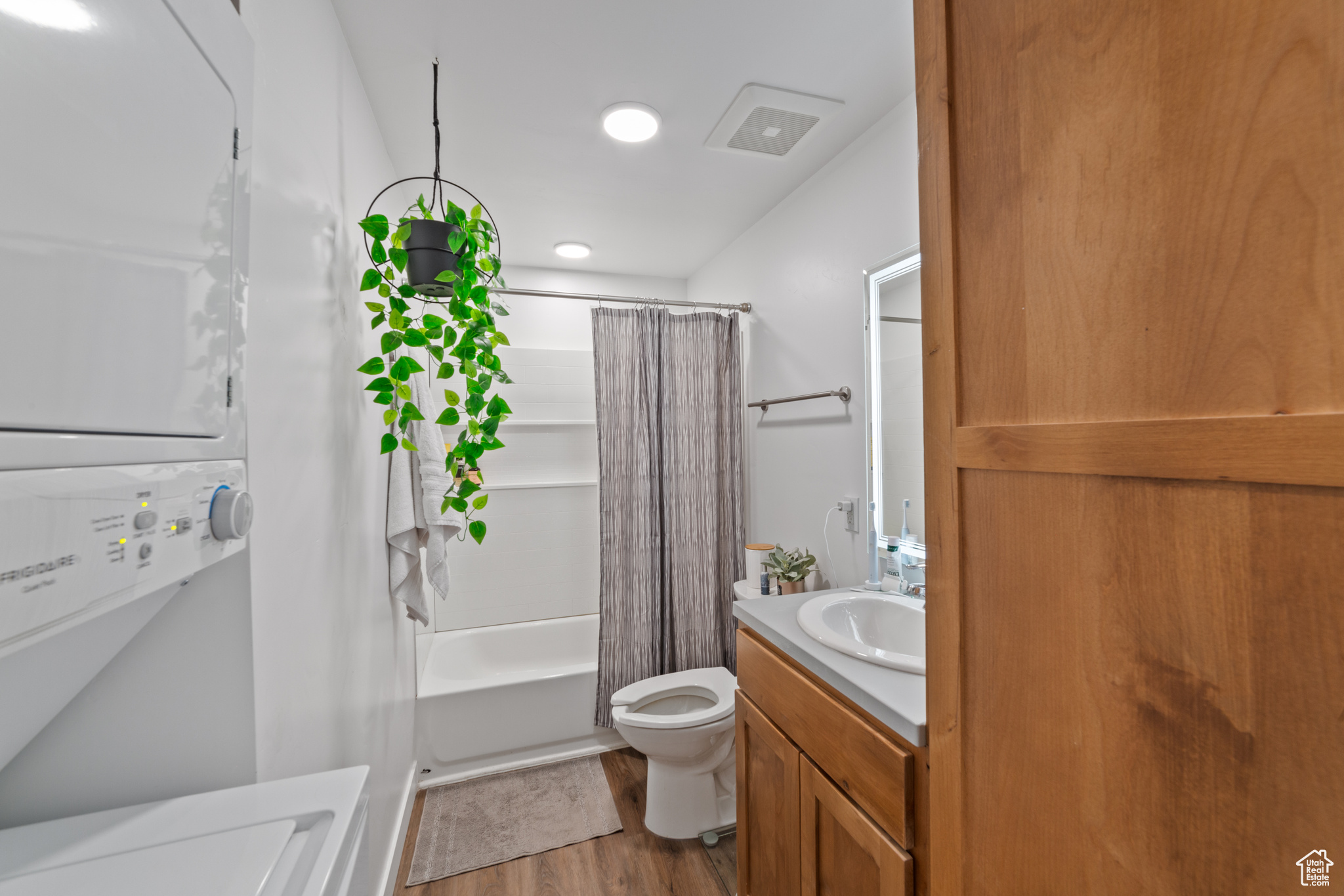 Moab, Utah 84532, United States, 1 Bedroom Bedrooms, ,1 BathroomBathrooms,Residential,Active,79533