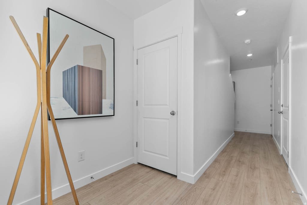 Photo of 577 E LEVENGROVE DR #1163, Lehi, UT 84048 (MLS # 2166079)