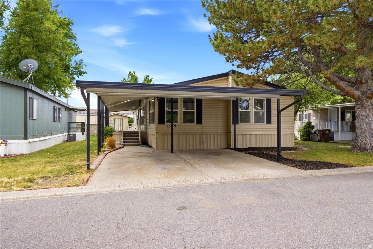 ALL SEASONS - Residential
