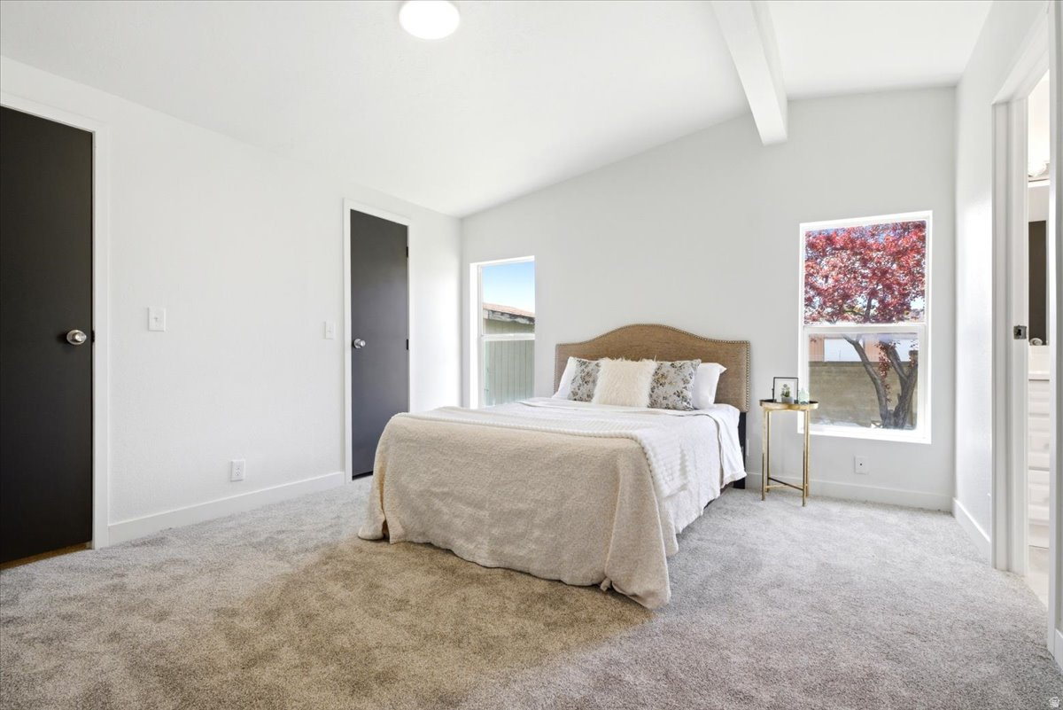 ALL SEASONS - Residential