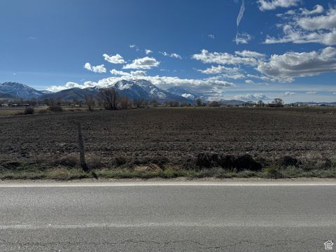 Tiny photo for 600 W 900 N, Payson, UT 84651 (MLS # 1982932)