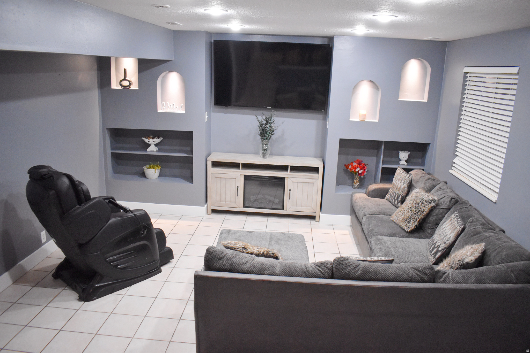 MEADOWS - Residential