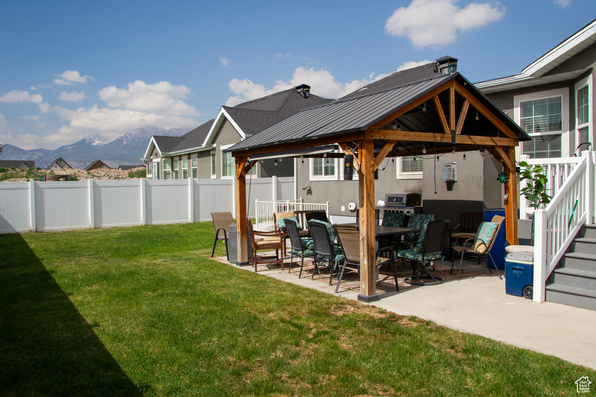 BROADVIEW SHORES PUD - Residential