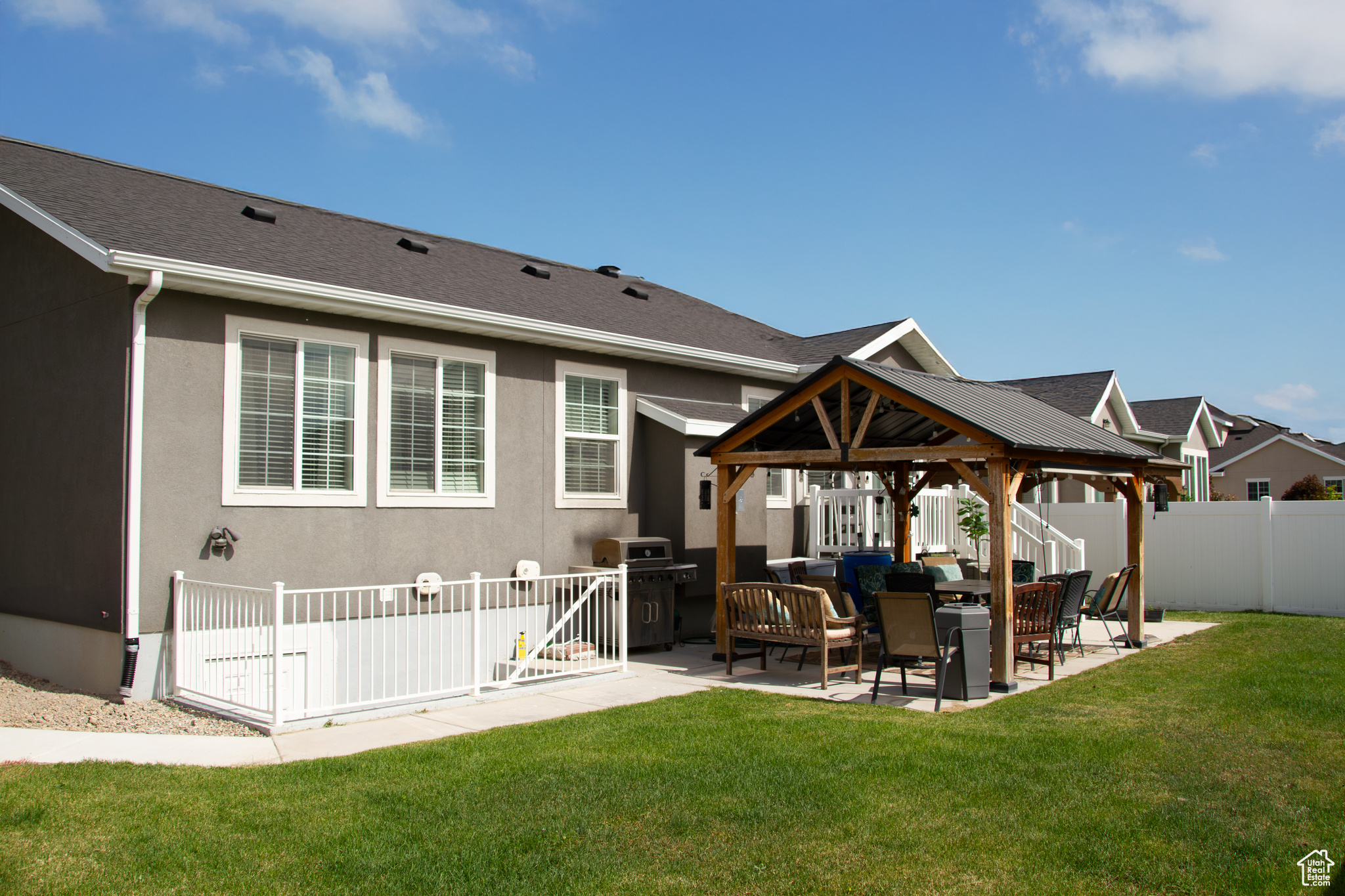 BROADVIEW SHORES PUD - Residential