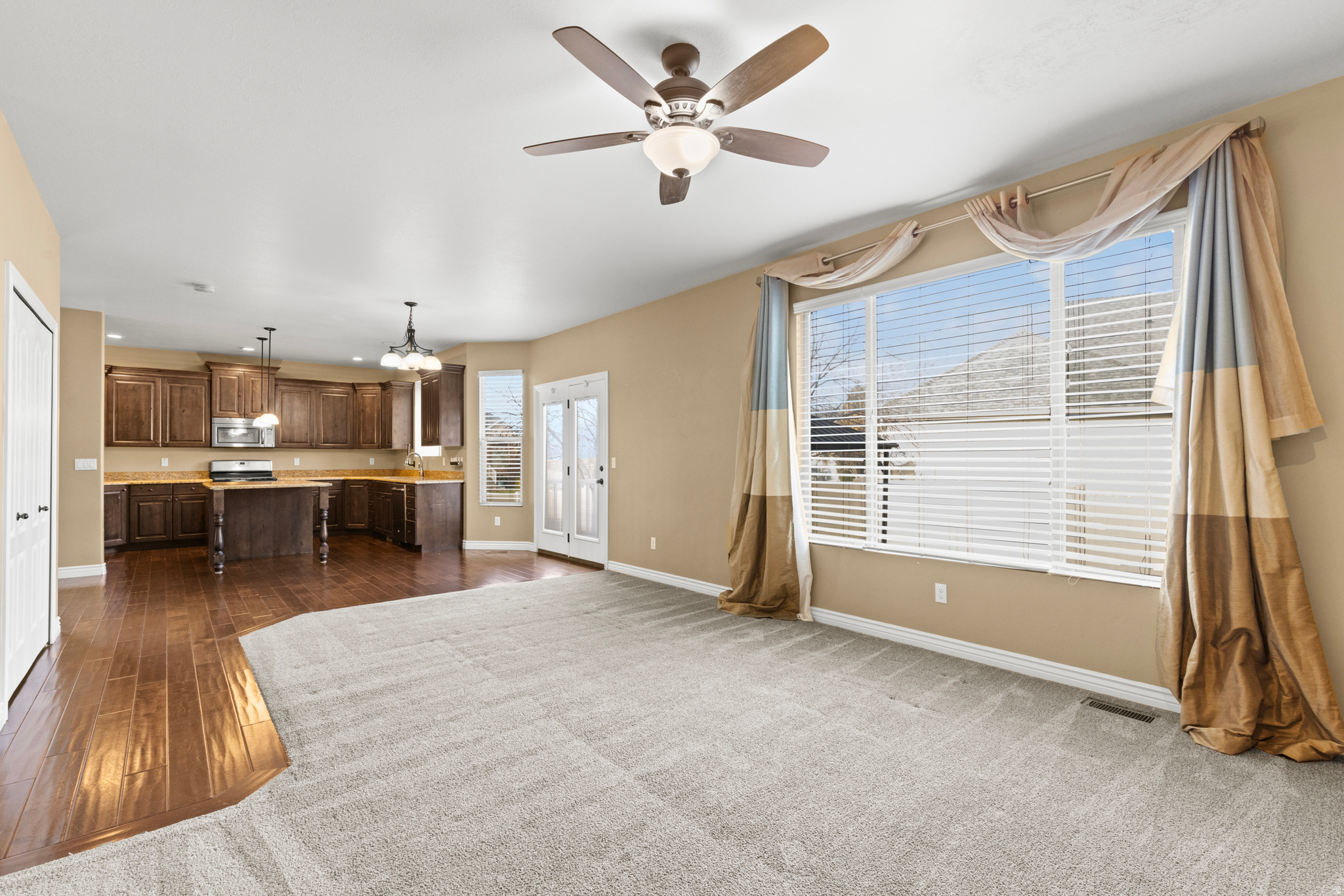 WEAVER MEADOWS - Residential