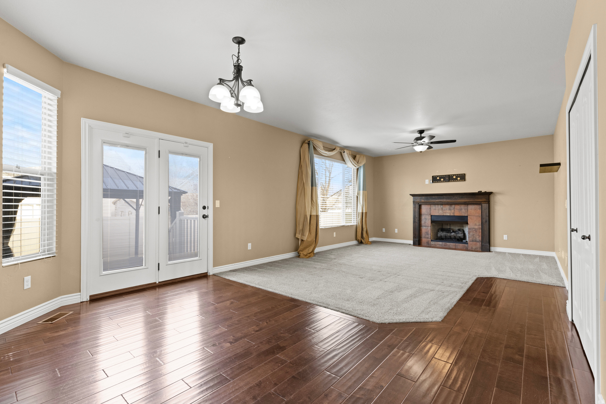 WEAVER MEADOWS - Residential