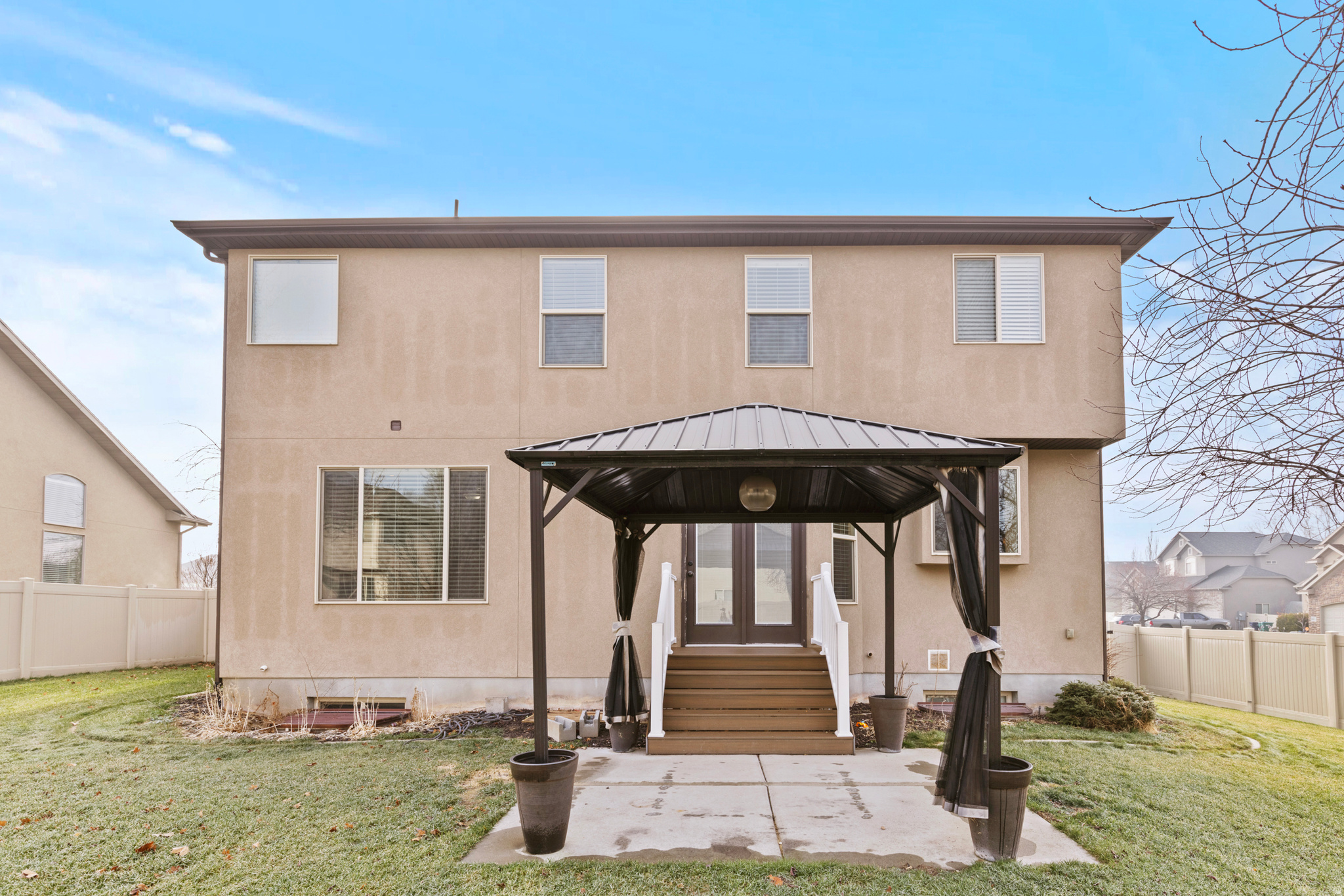 WEAVER MEADOWS - Residential