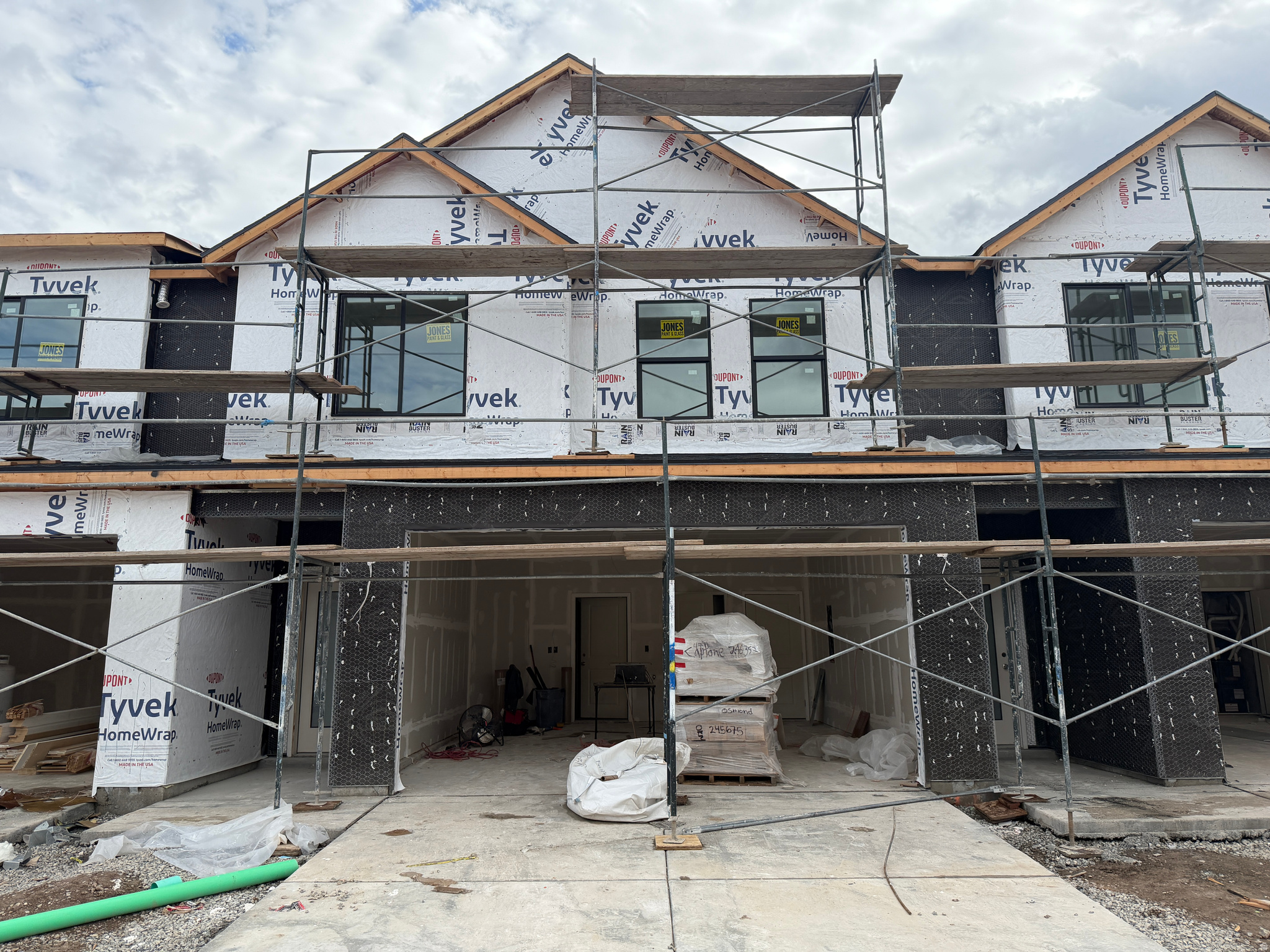 HIATT CREEK - Residential