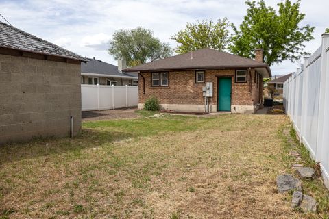 Tiny photo for 844 E ELM AVE S, Salt Lake City, UT 84106 (MLS # 2155814)