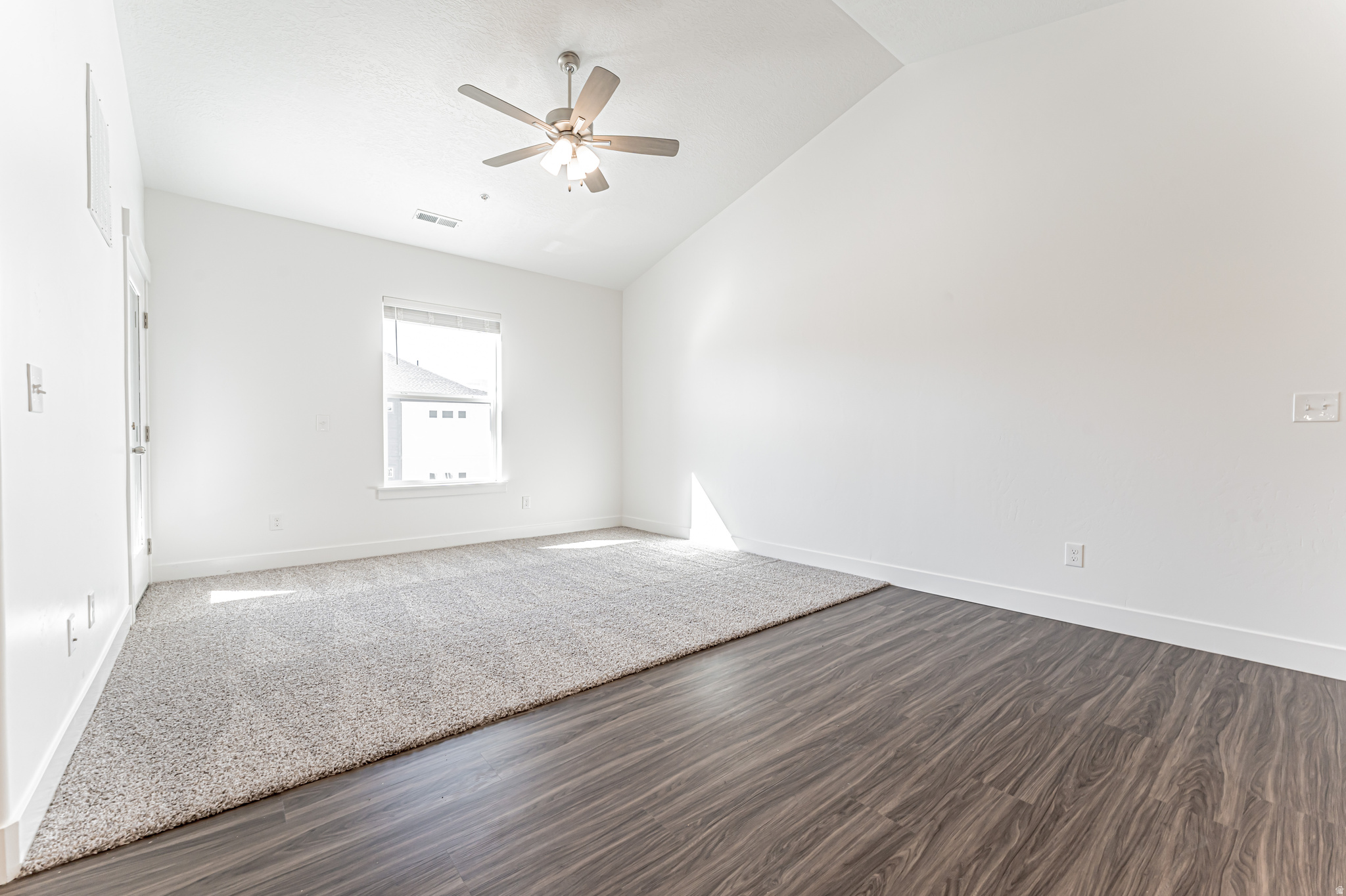 MT. RAINIER - Residential