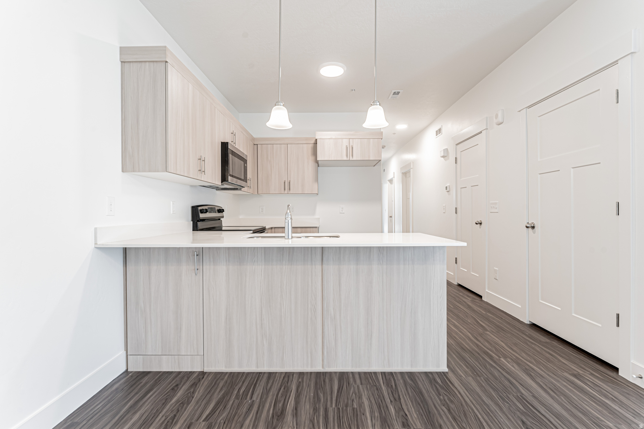 MT. RAINIER - Residential