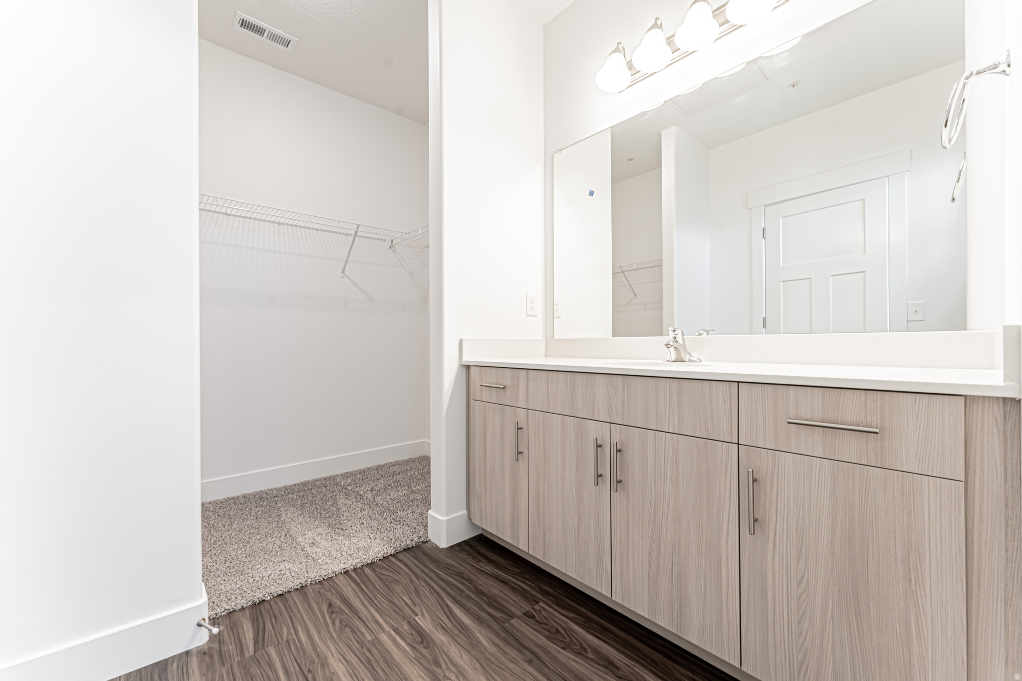 MT. RAINIER - Residential