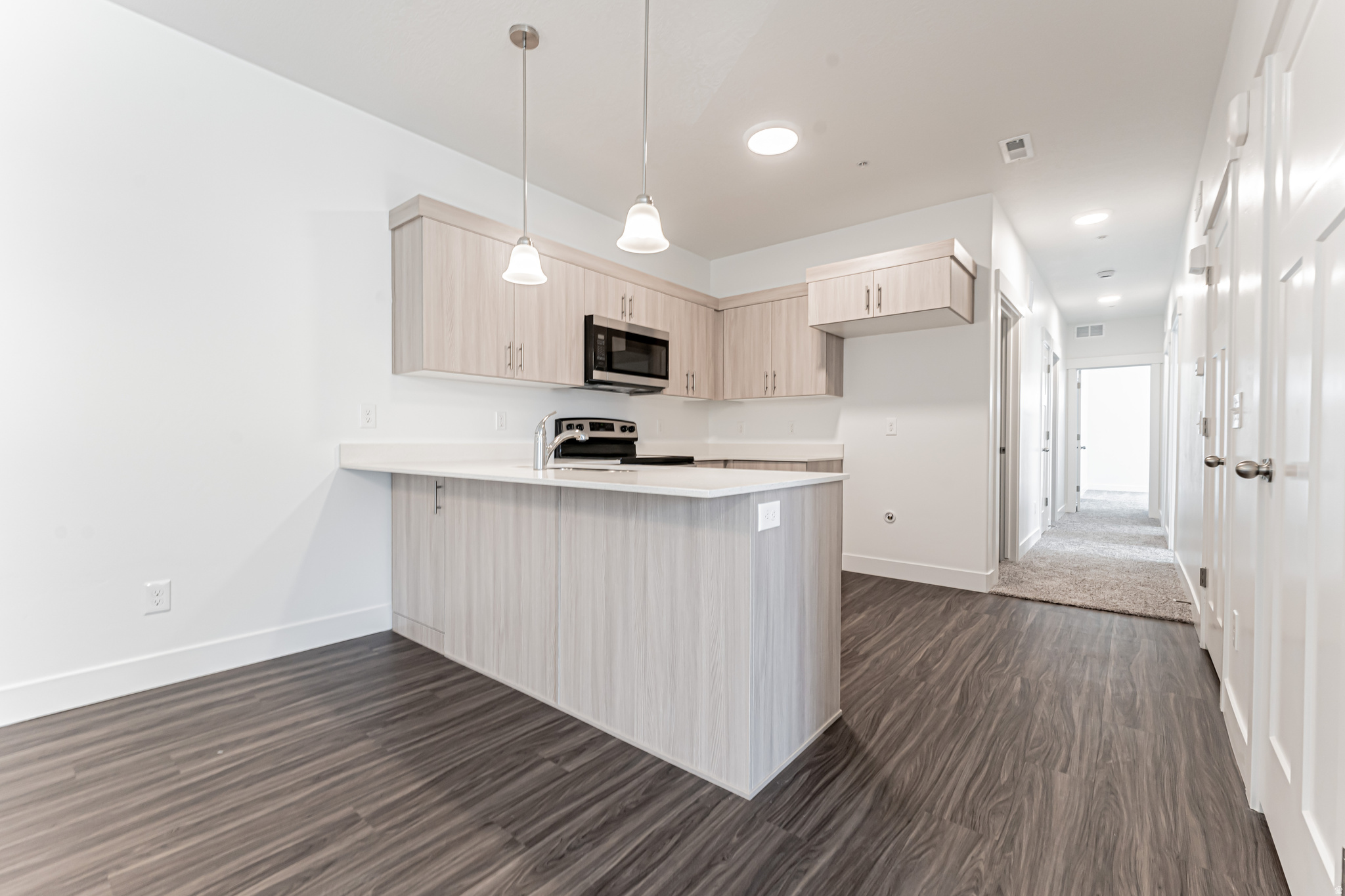 MT. RAINIER - Residential