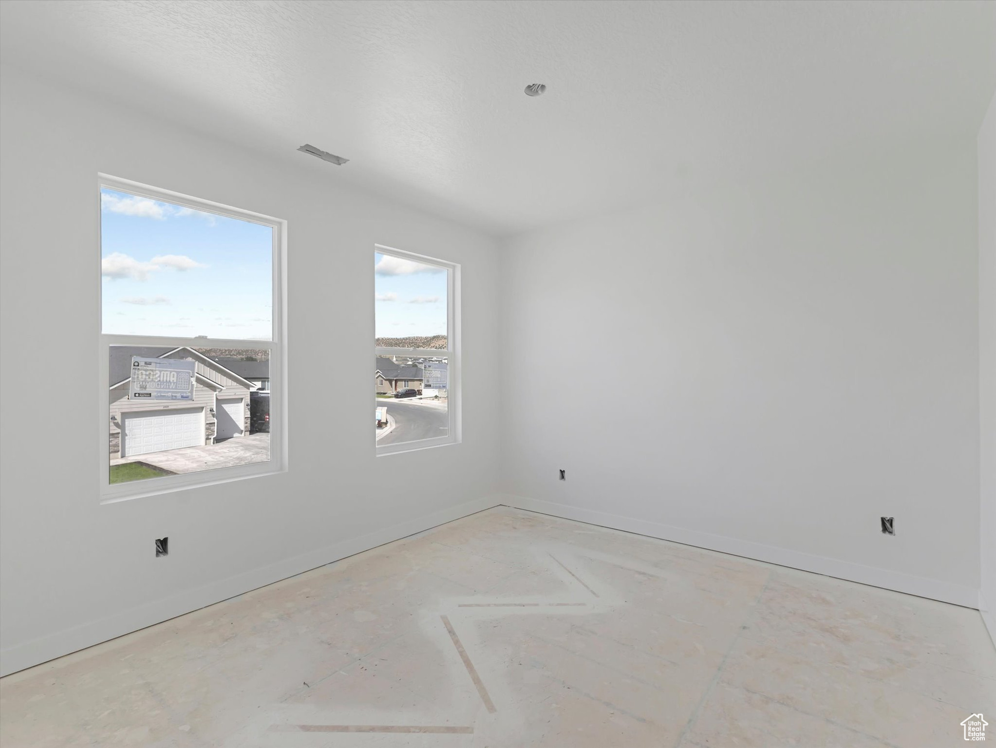 EAGLE POINT - Residential