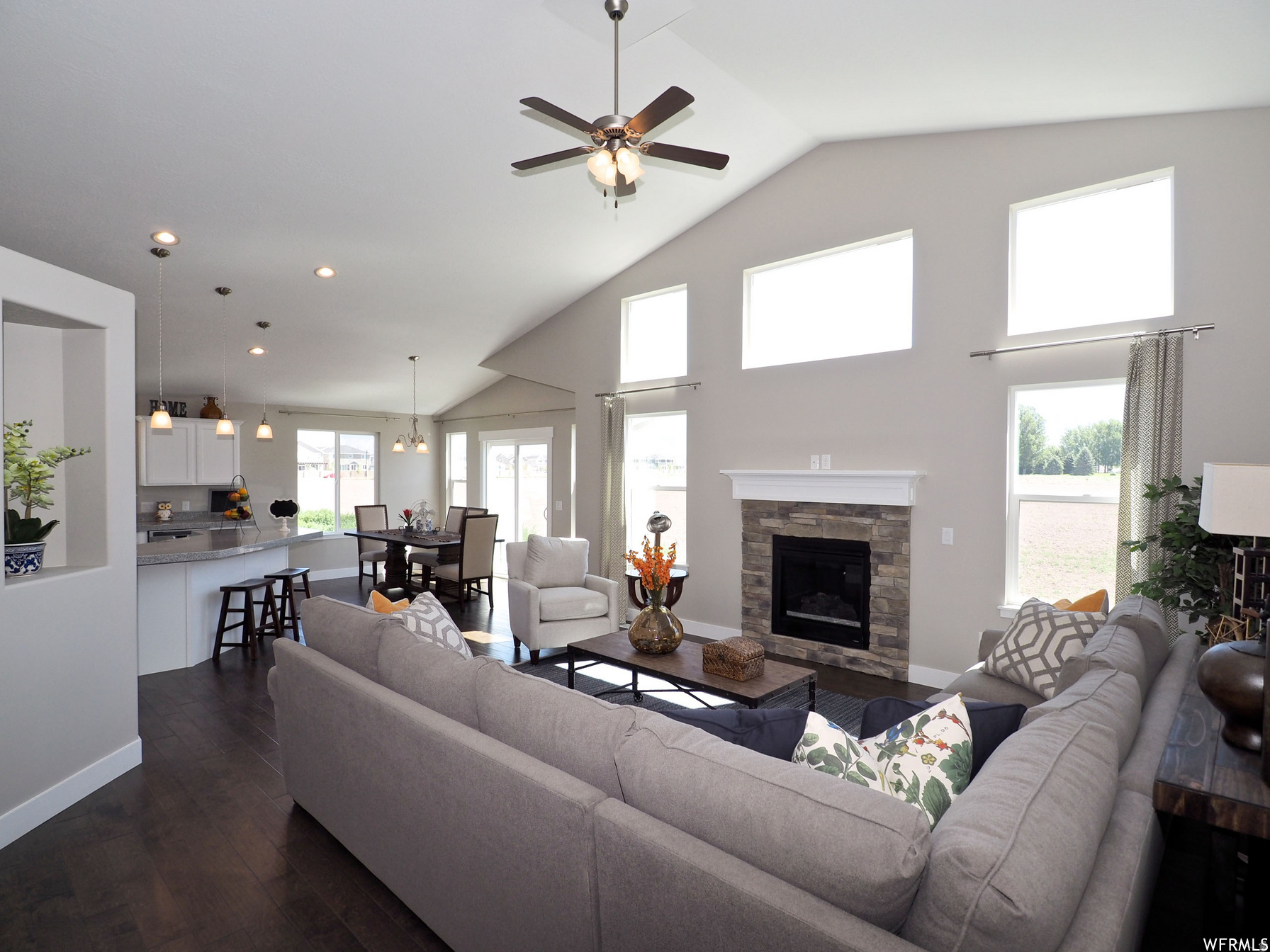 TAYLOR'S GROVE - Residential