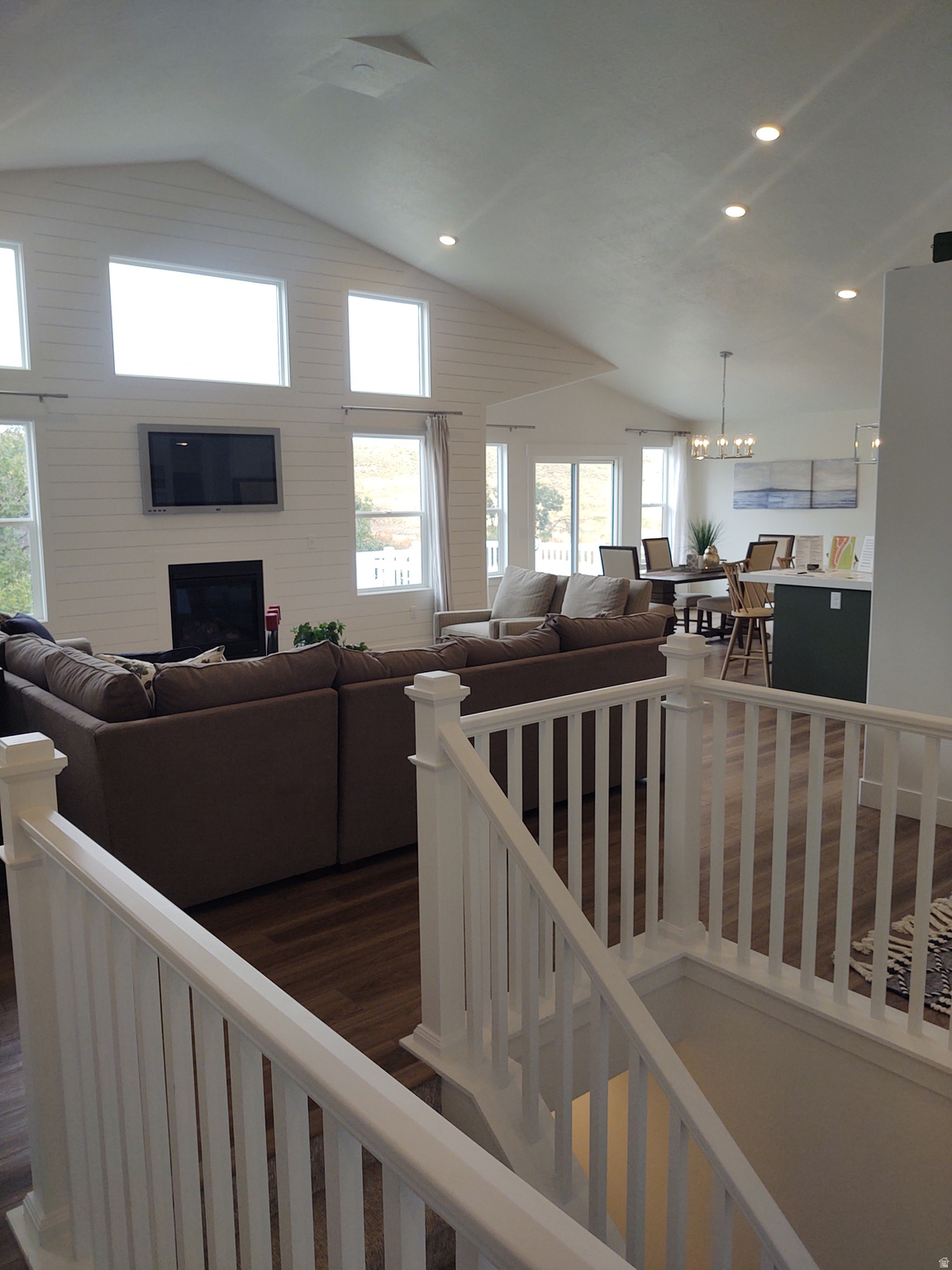 TAYLOR'S GROVE - Residential