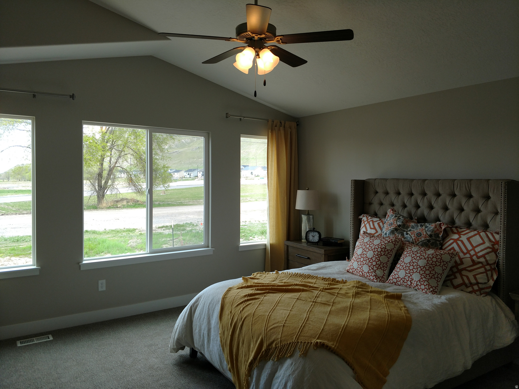 TAYLOR'S GROVE - Residential