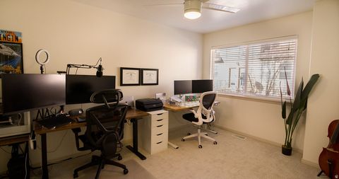 Tiny photo for 867 FARMINGTON XING, Farmington, UT 84025 (MLS # 2142266)