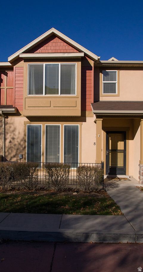 Tiny photo for 867 FARMINGTON XING, Farmington, UT 84025 (MLS # 2142266)