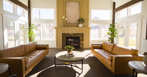 Tiny photo for 867 FARMINGTON XING, Farmington, UT 84025 (MLS # 2142266)