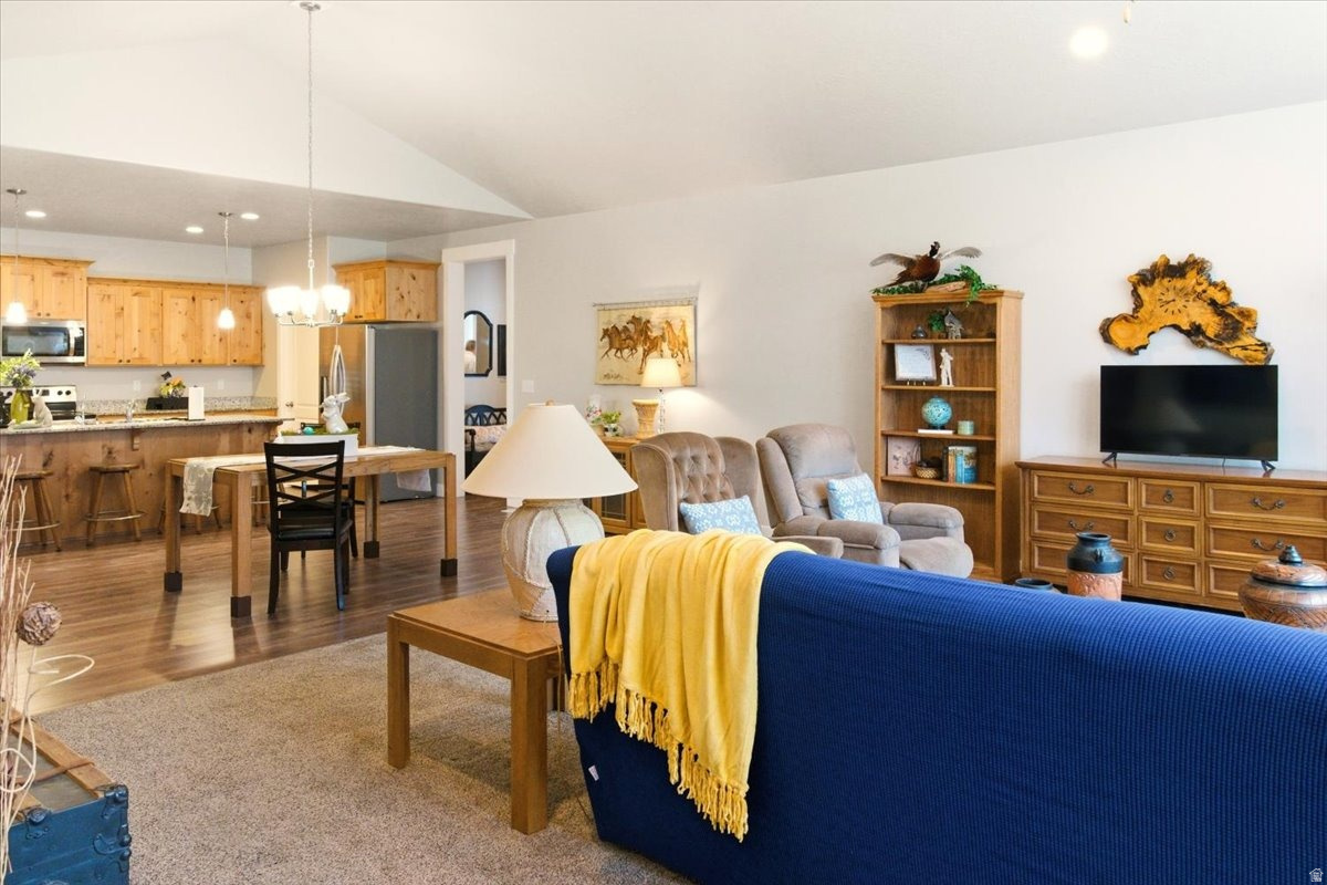 ANNIES ACRES - Residential