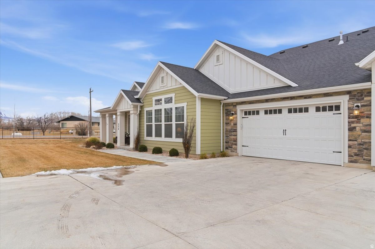 ANNIES ACRES - Residential